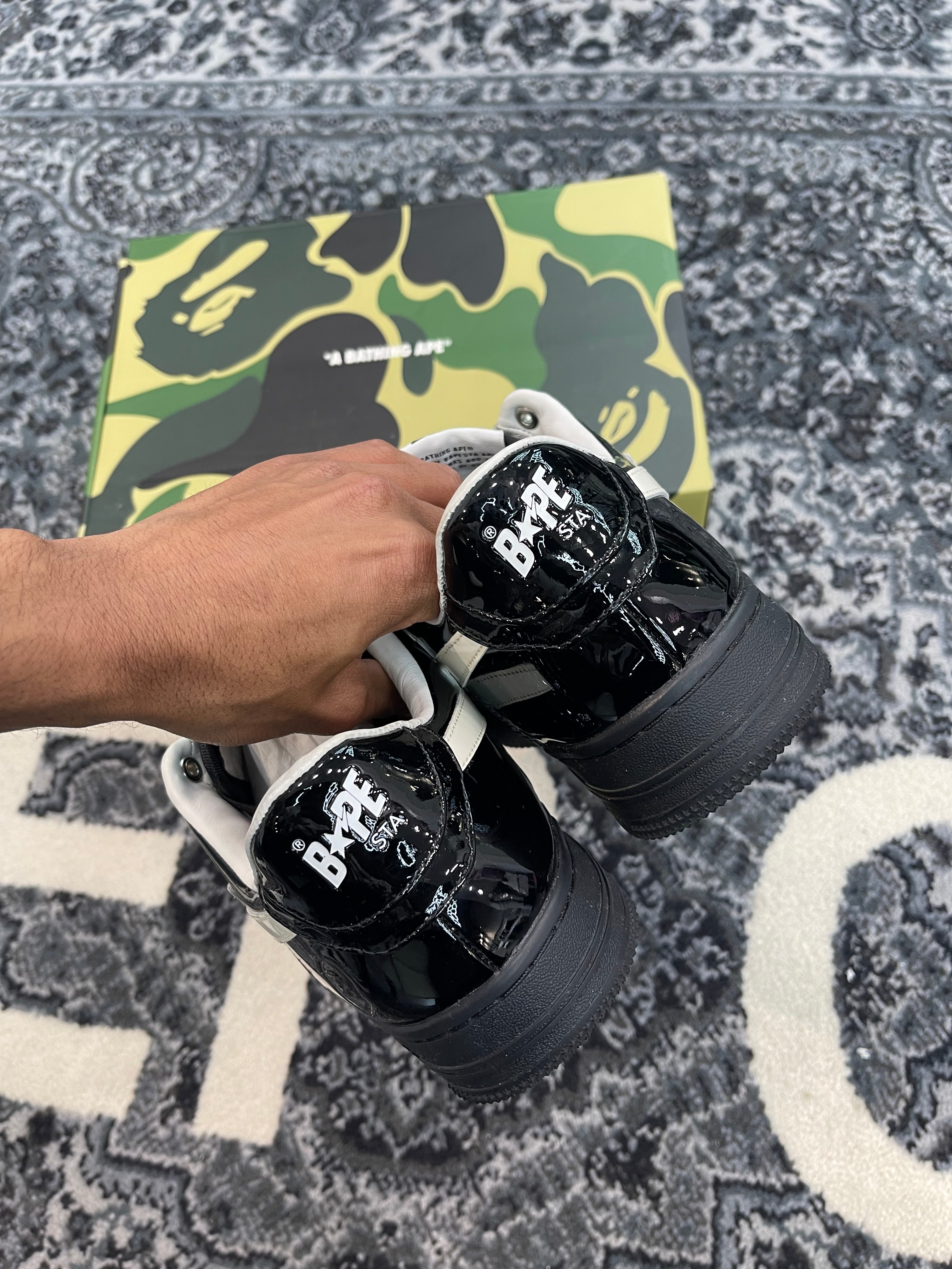 Bapesta “Patent Black”