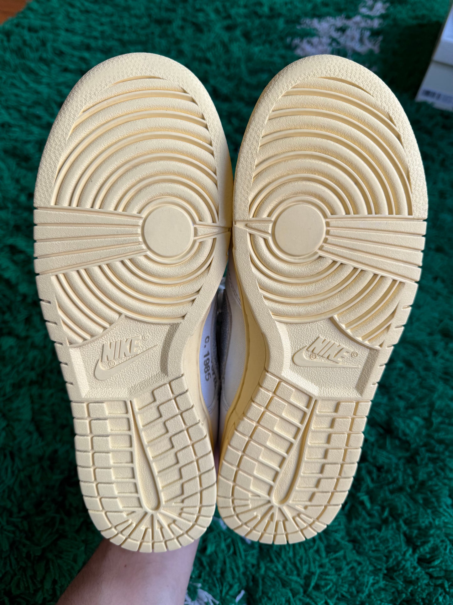 Nike Dunk Low x Off White “Lot 01 of 50”