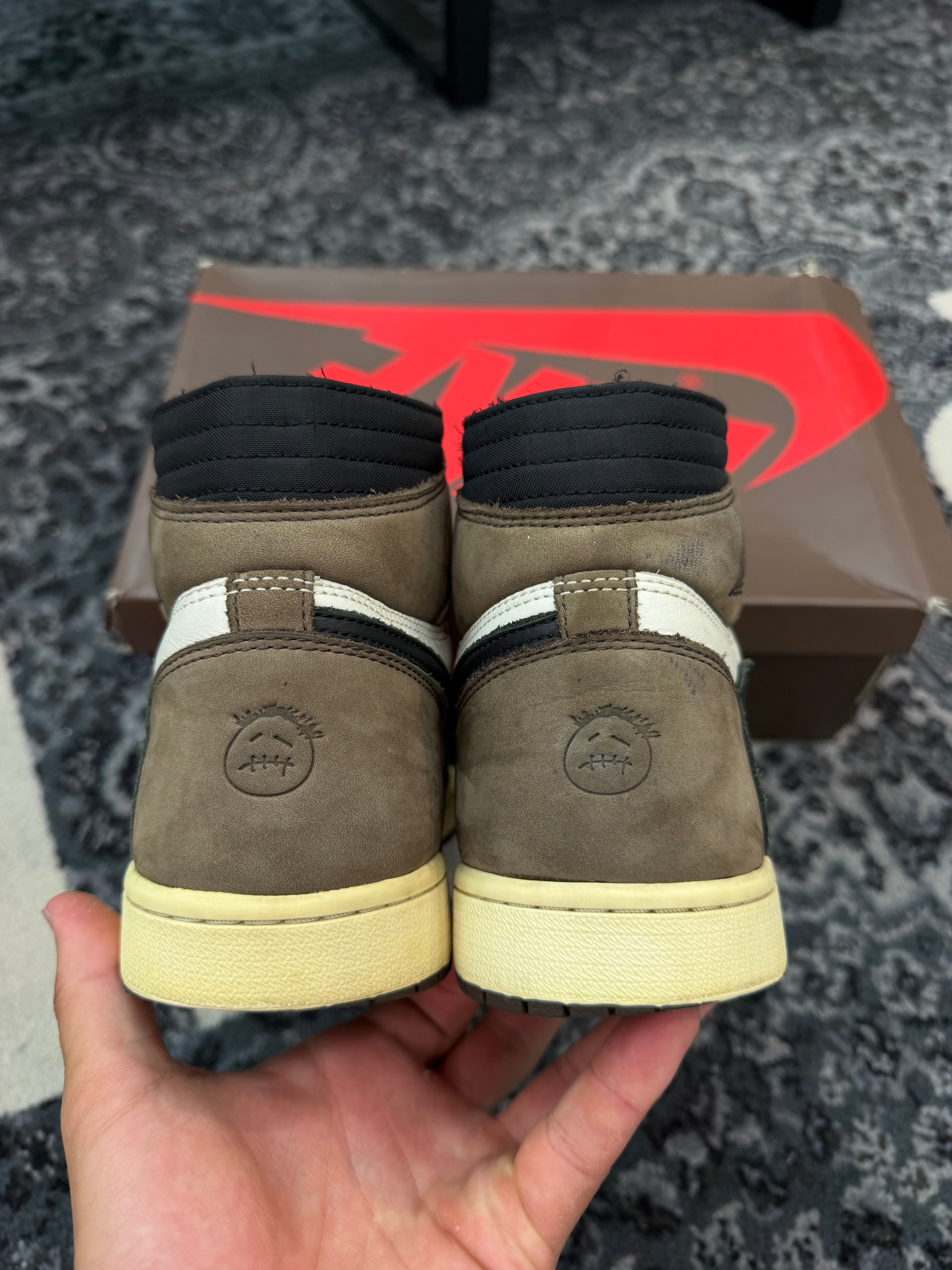 Jordan 1 High x Travis Scott “Mocha”