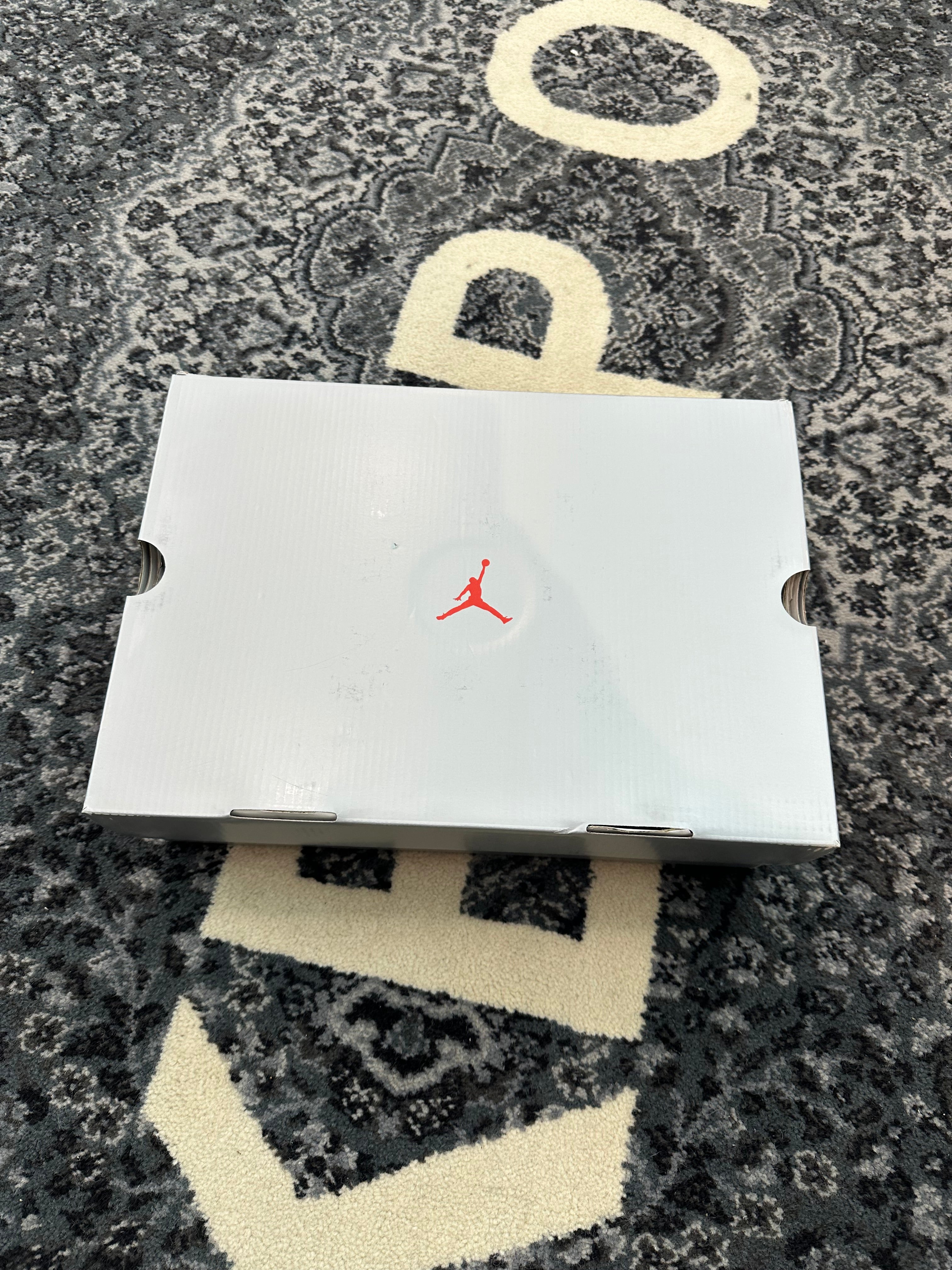 Jordan 14 “Black Toe”