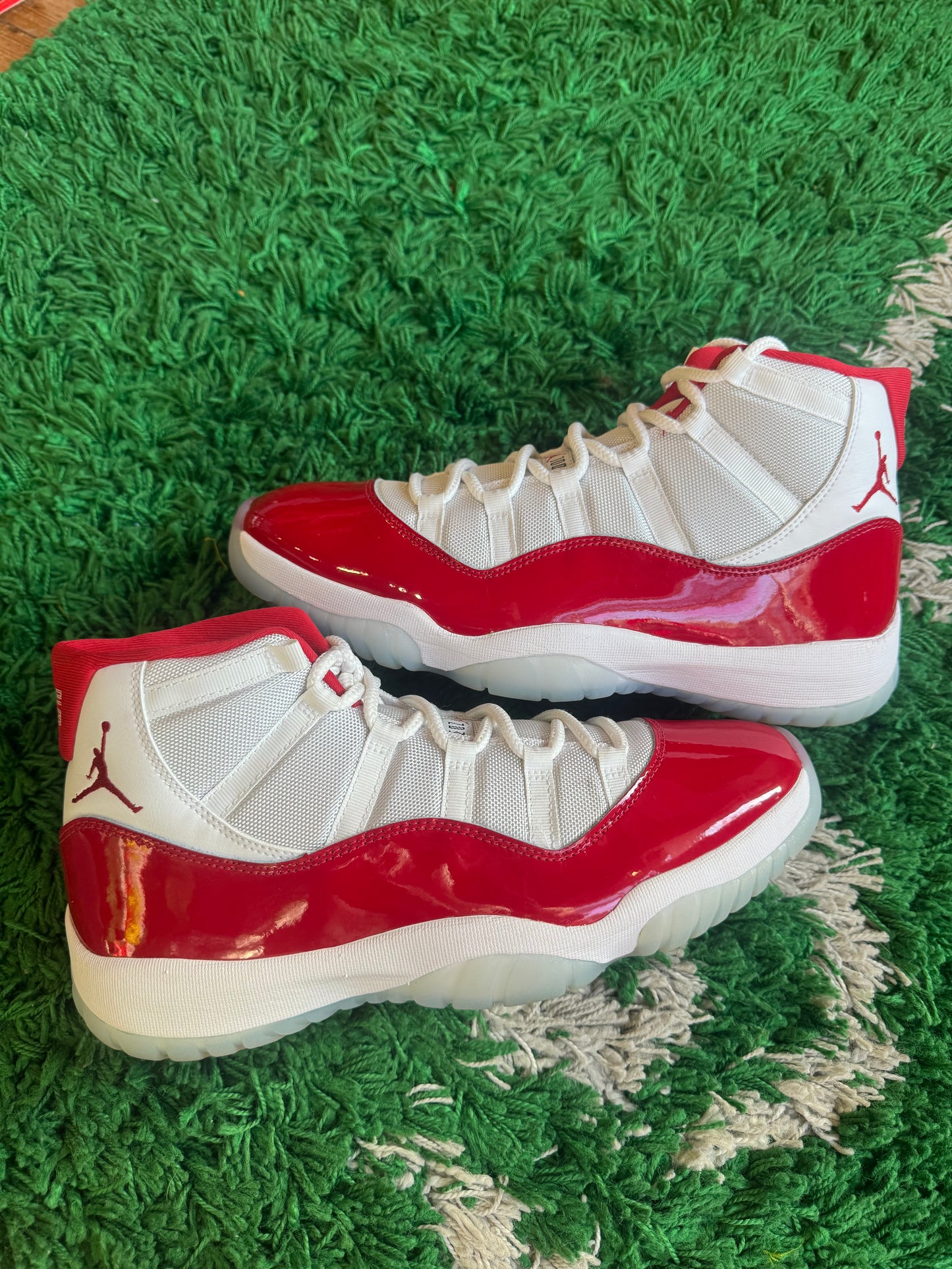 Jordan 11 “Cherry”