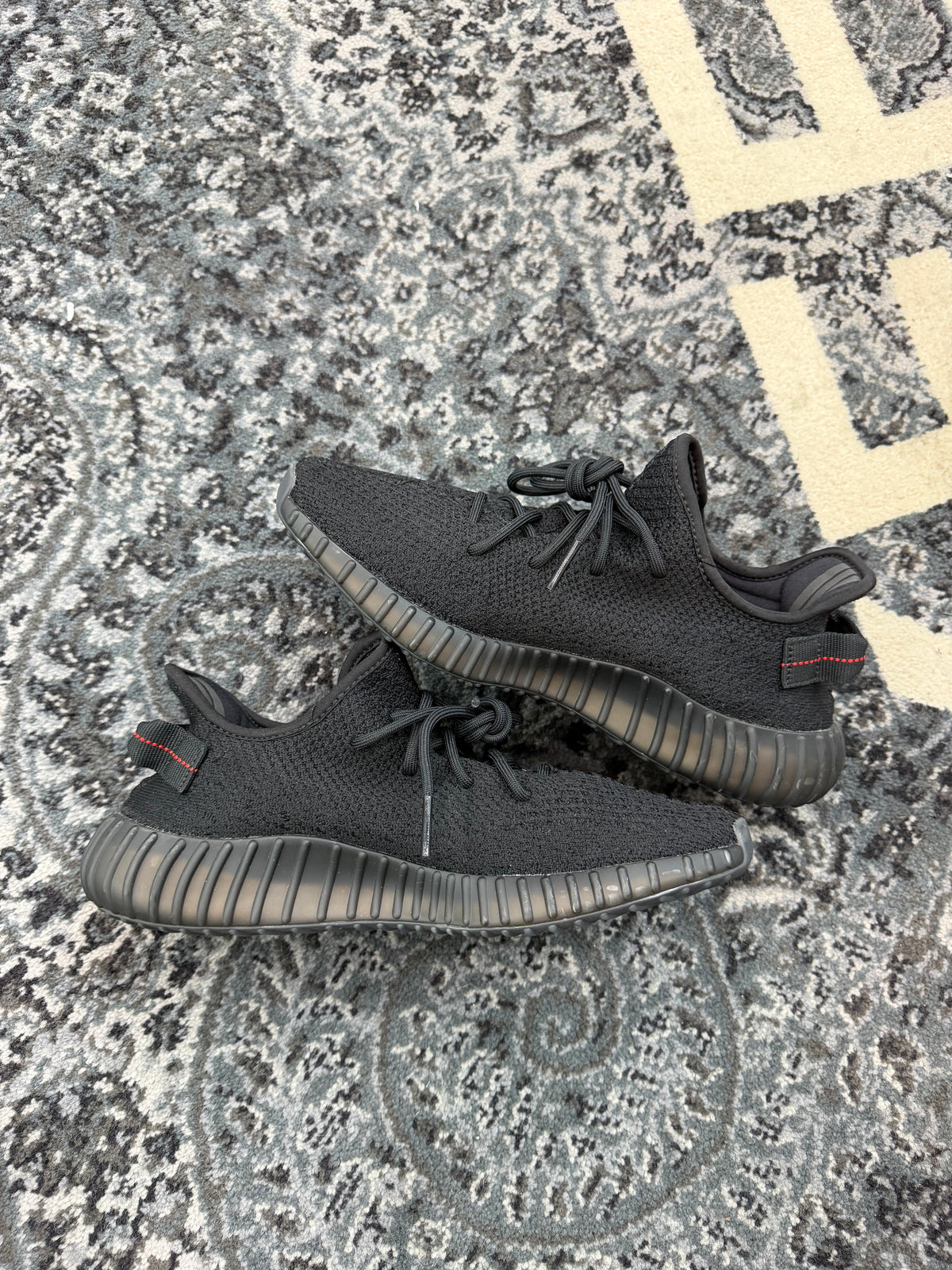 Yeezy 350 “Bred”