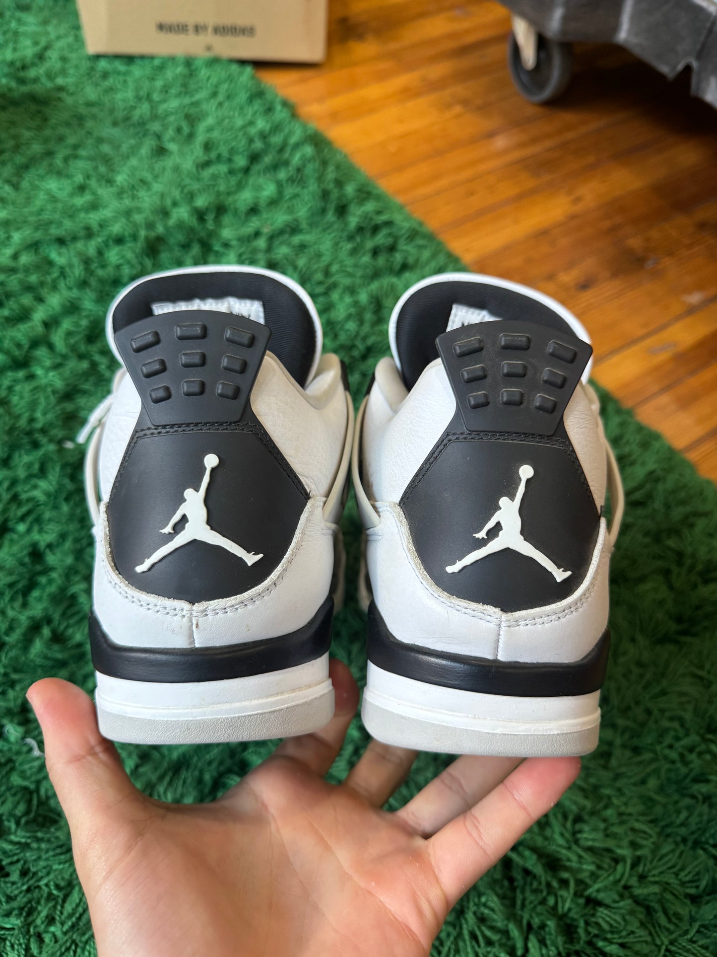 Jordan 4 “Military Black”