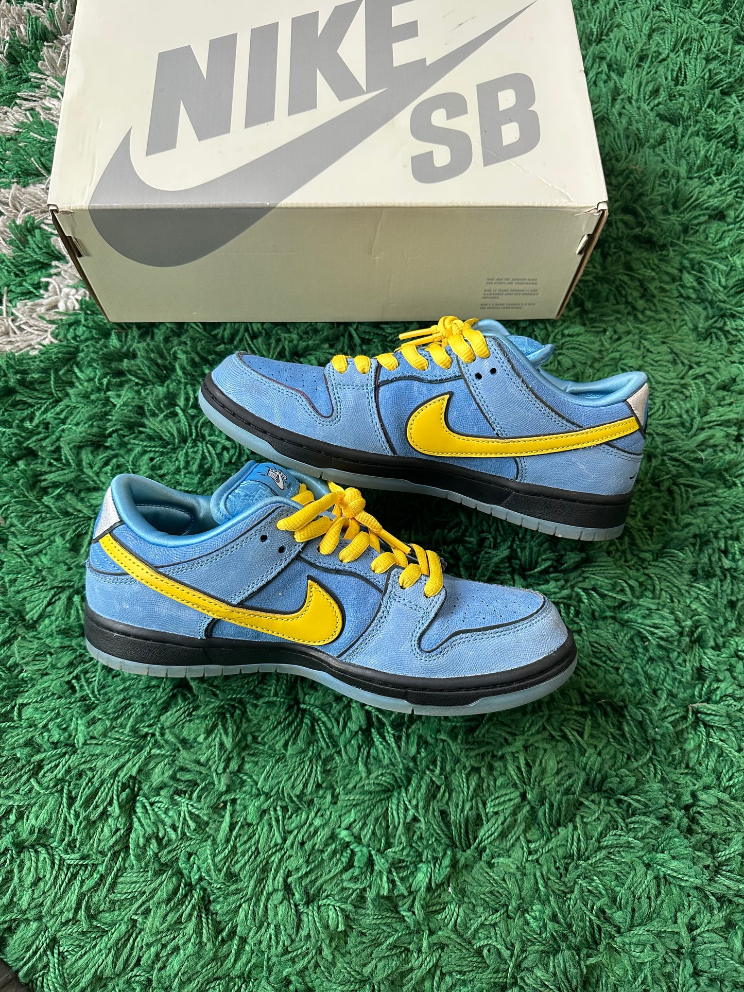 Nike SB Dunk Low “Powerpuff Girls Bubbles”