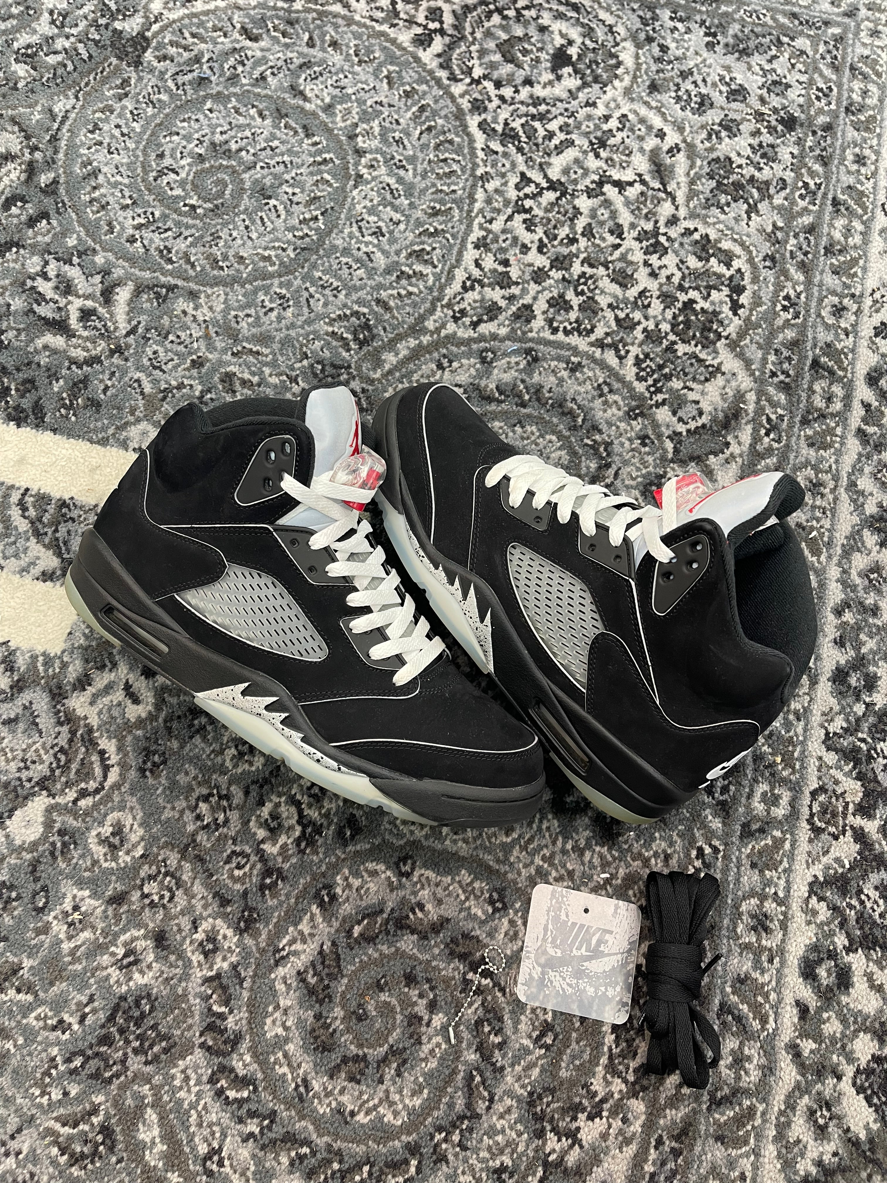 Jordan 5 “Black Metallic Reimagined”
