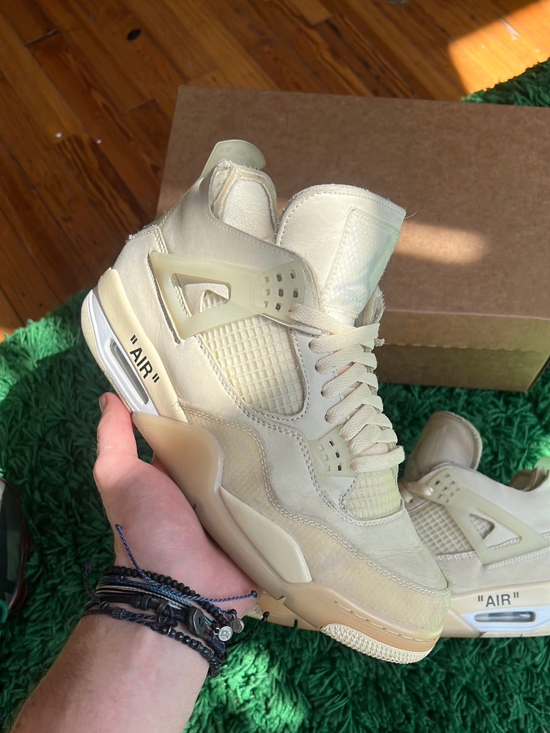 Jordan 4 x Off-White “Sail”