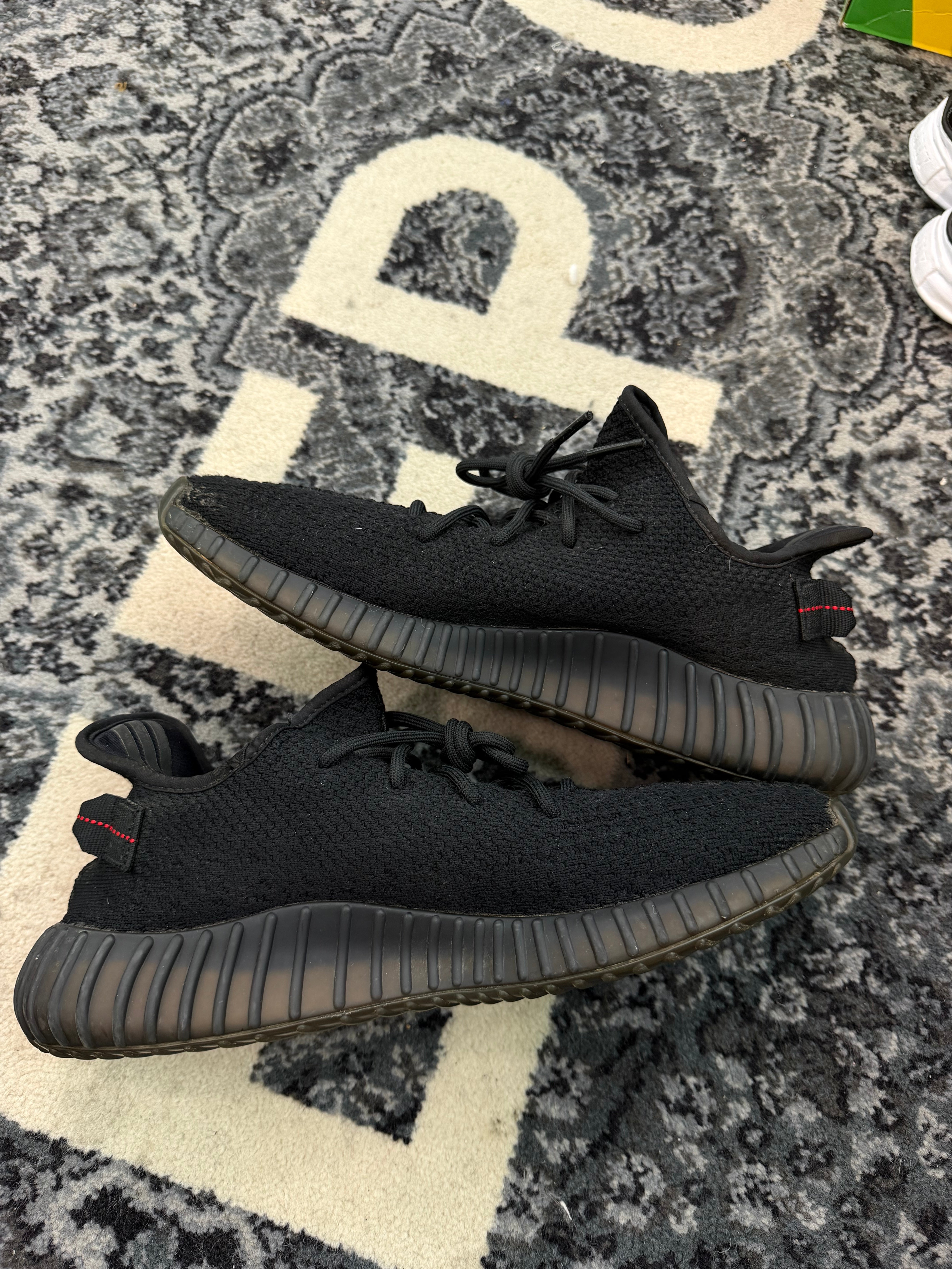 Yeezy 350 “Bred”