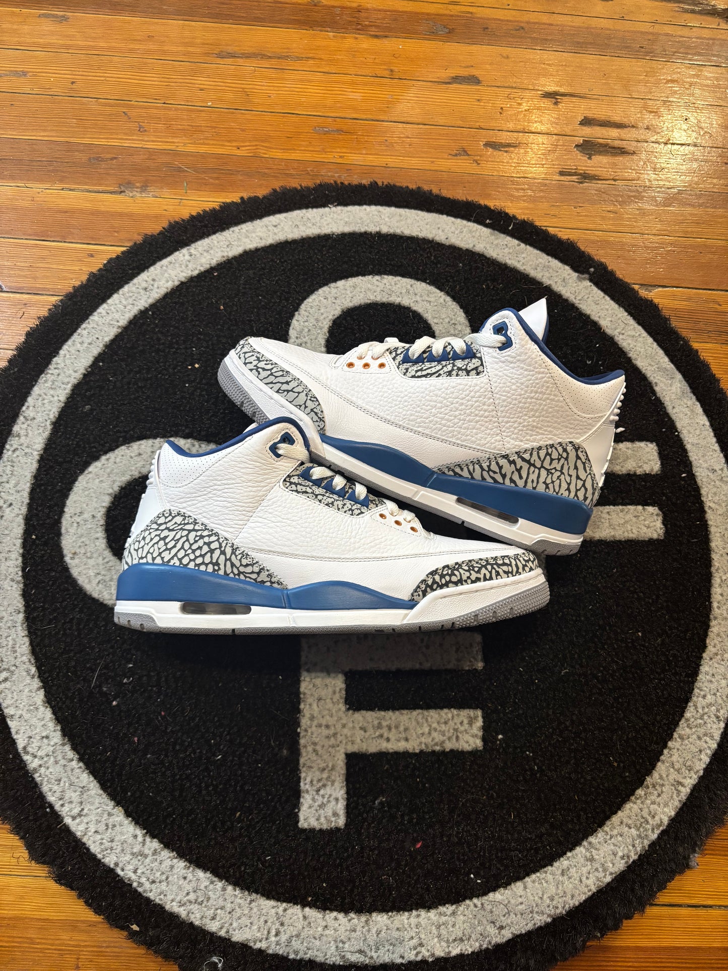 Jordan 3 “Wizards”