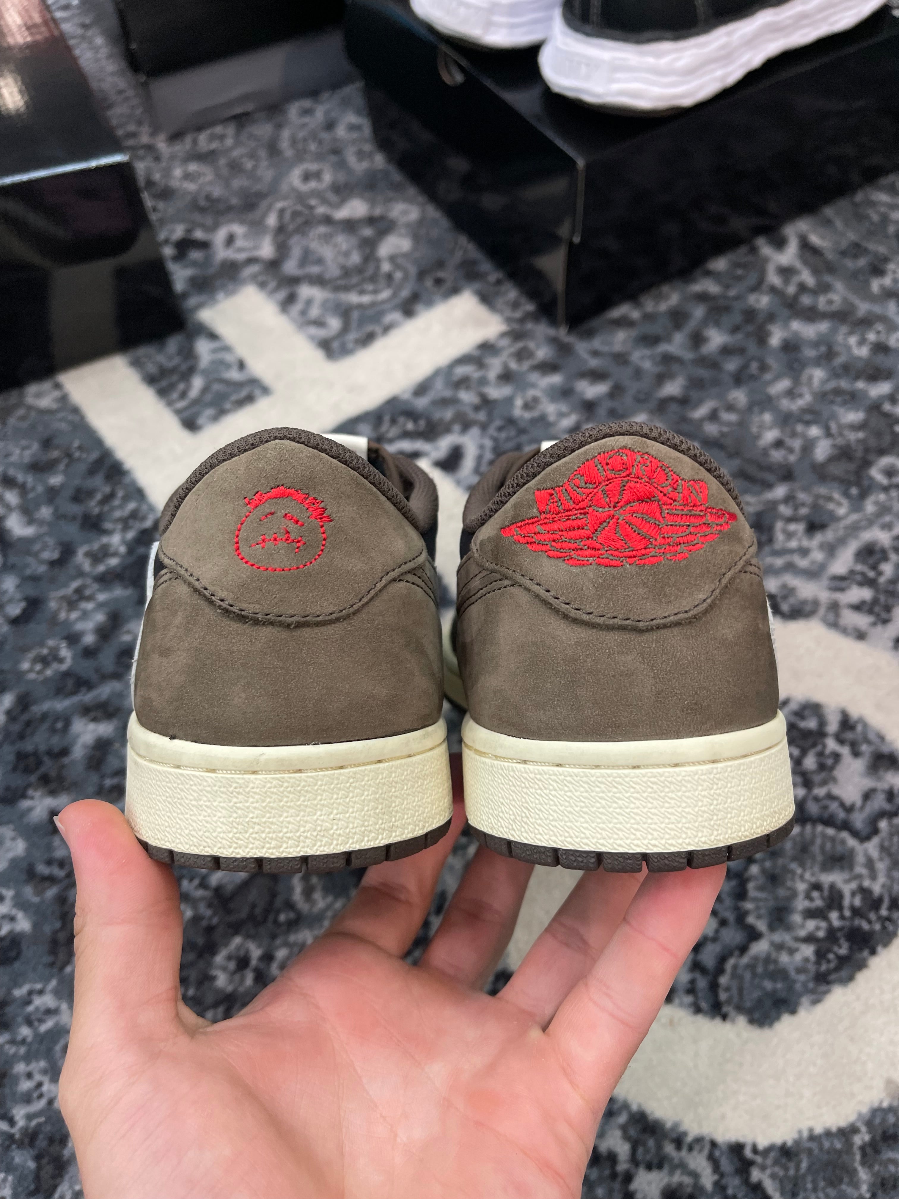 Jordan 1 Low x Travis Scott “Mocha”