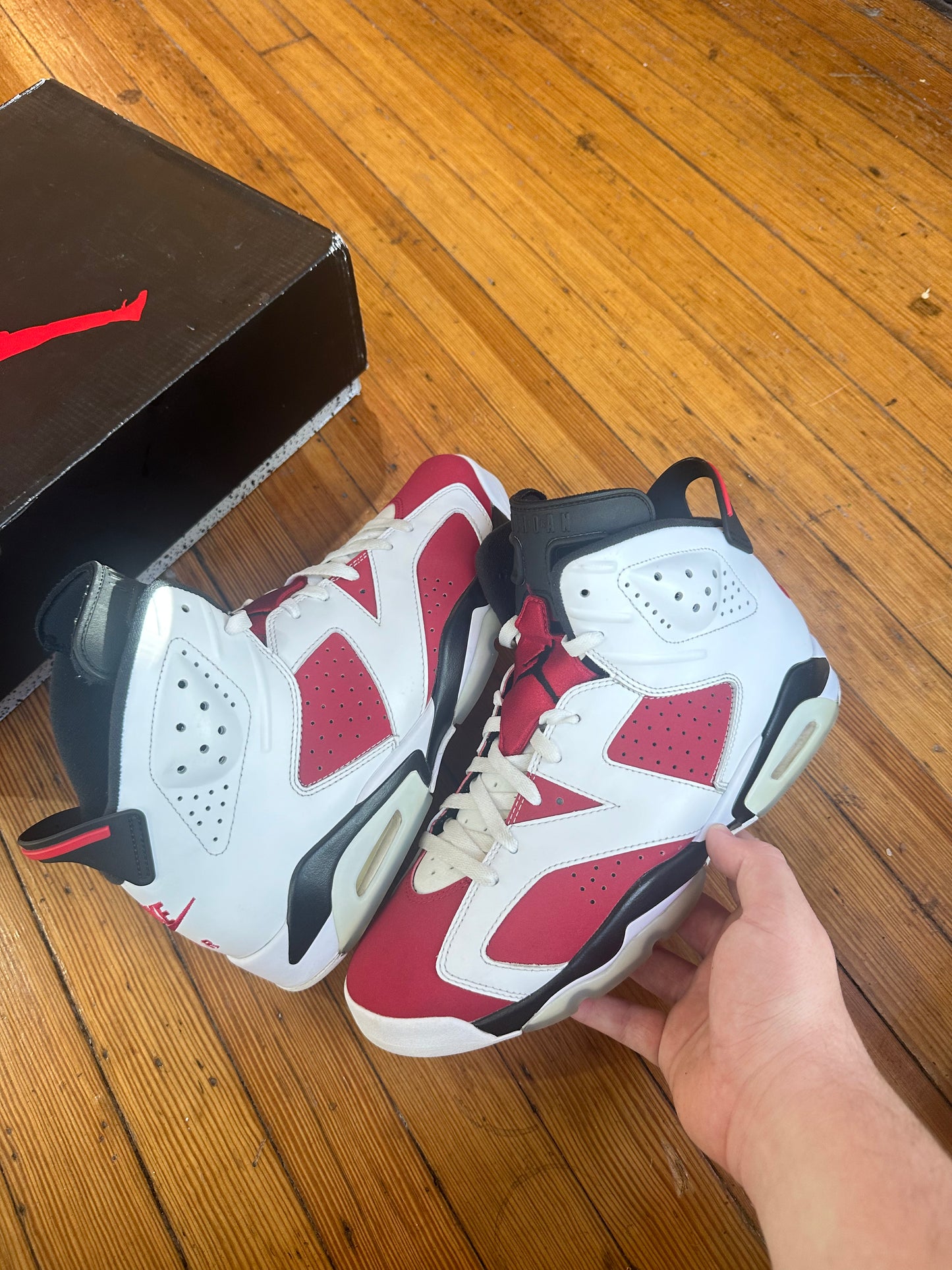 Jordan 6 “Carmine”