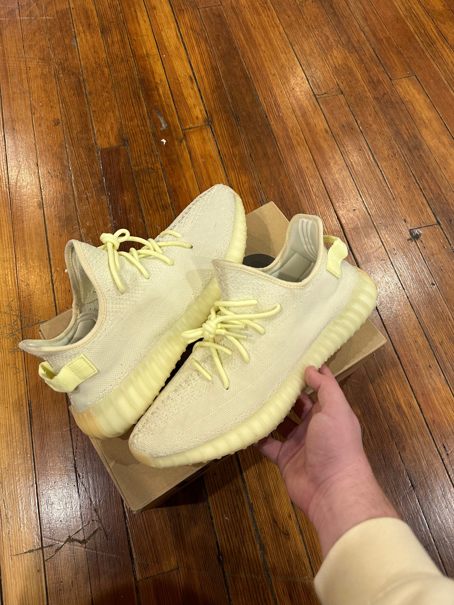Yeezy 350 “Butter”