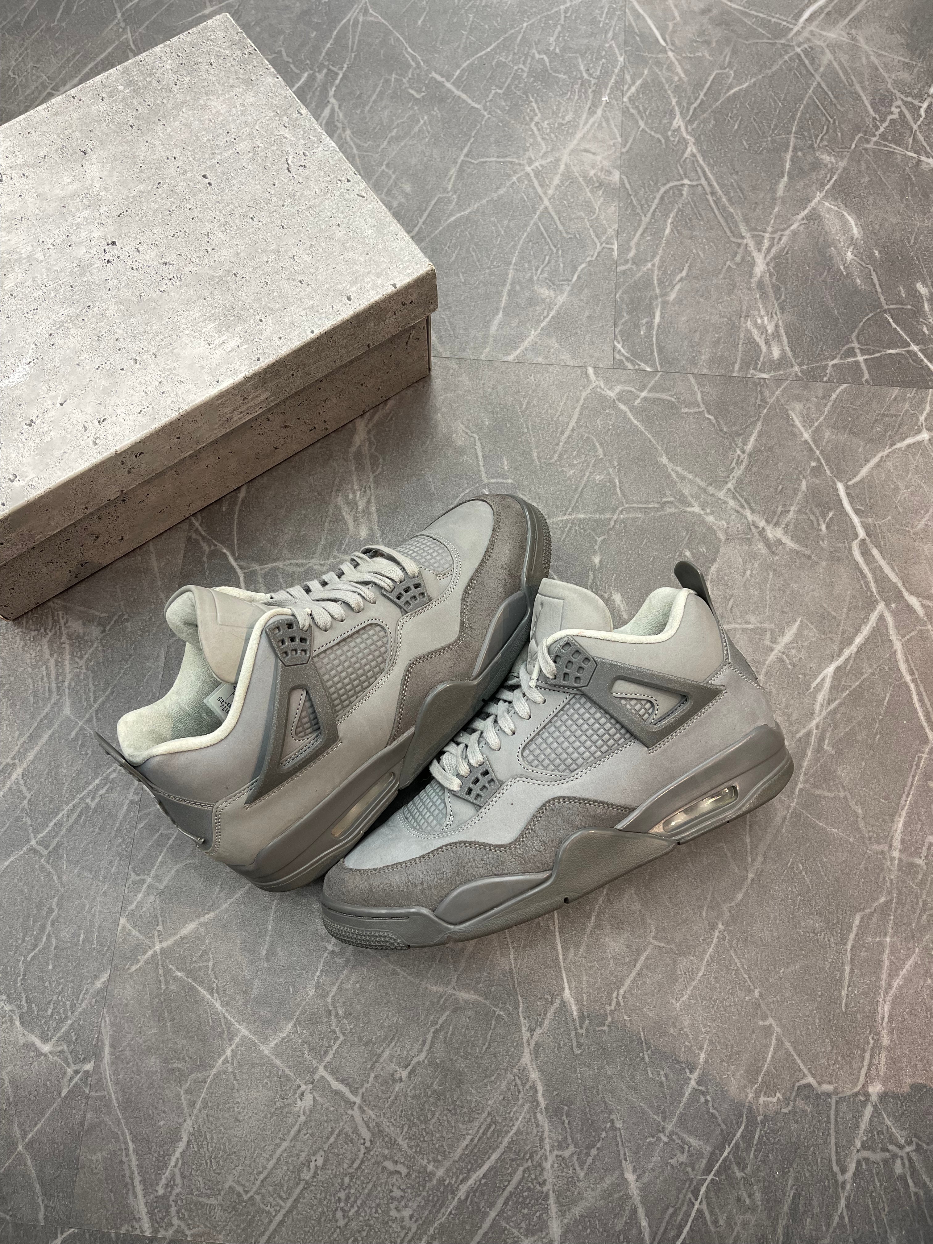 Jordan 4 “Wet Cement”