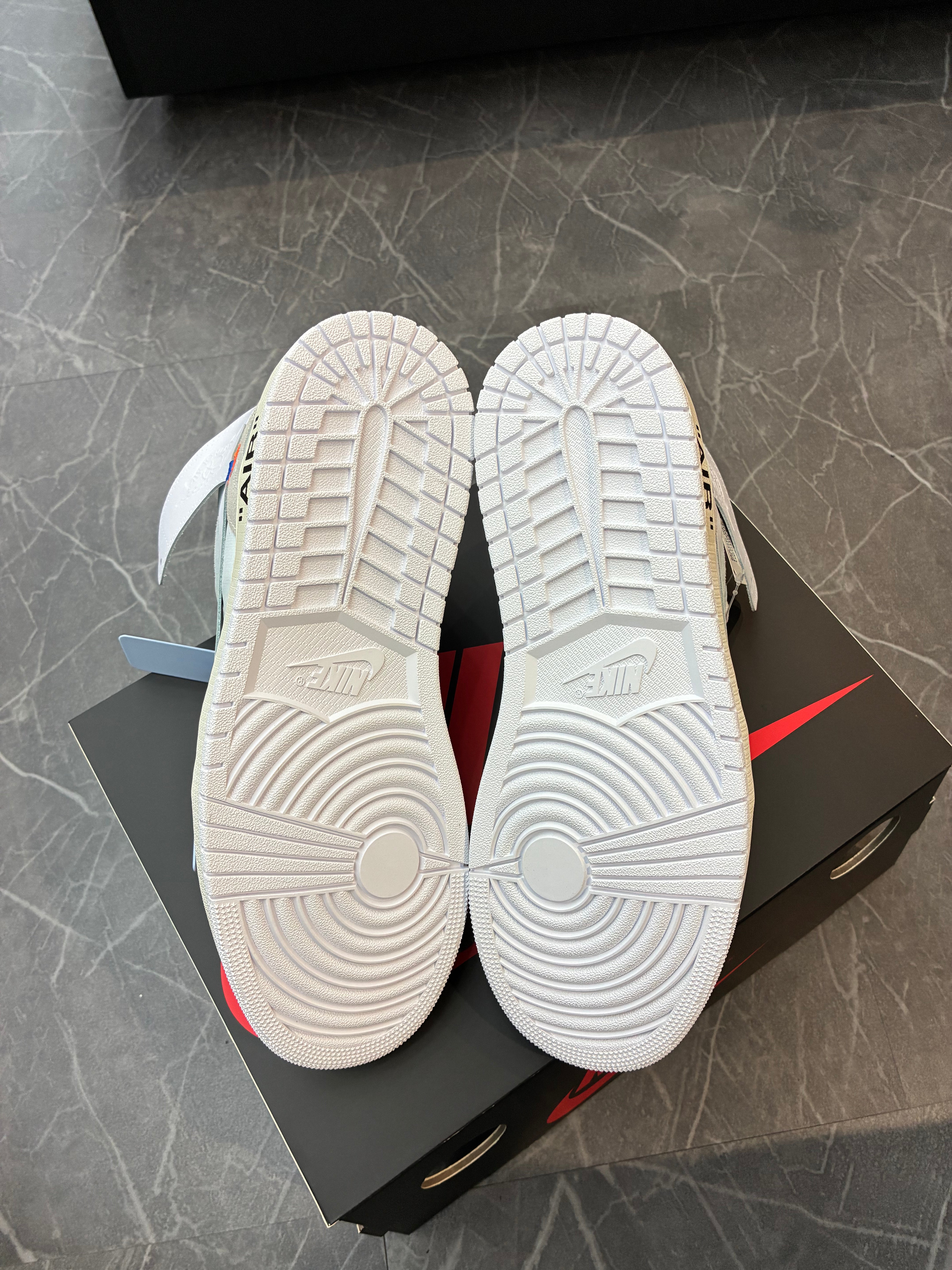 Jordan 1 High Virgil Abloh Archive “Alaska”