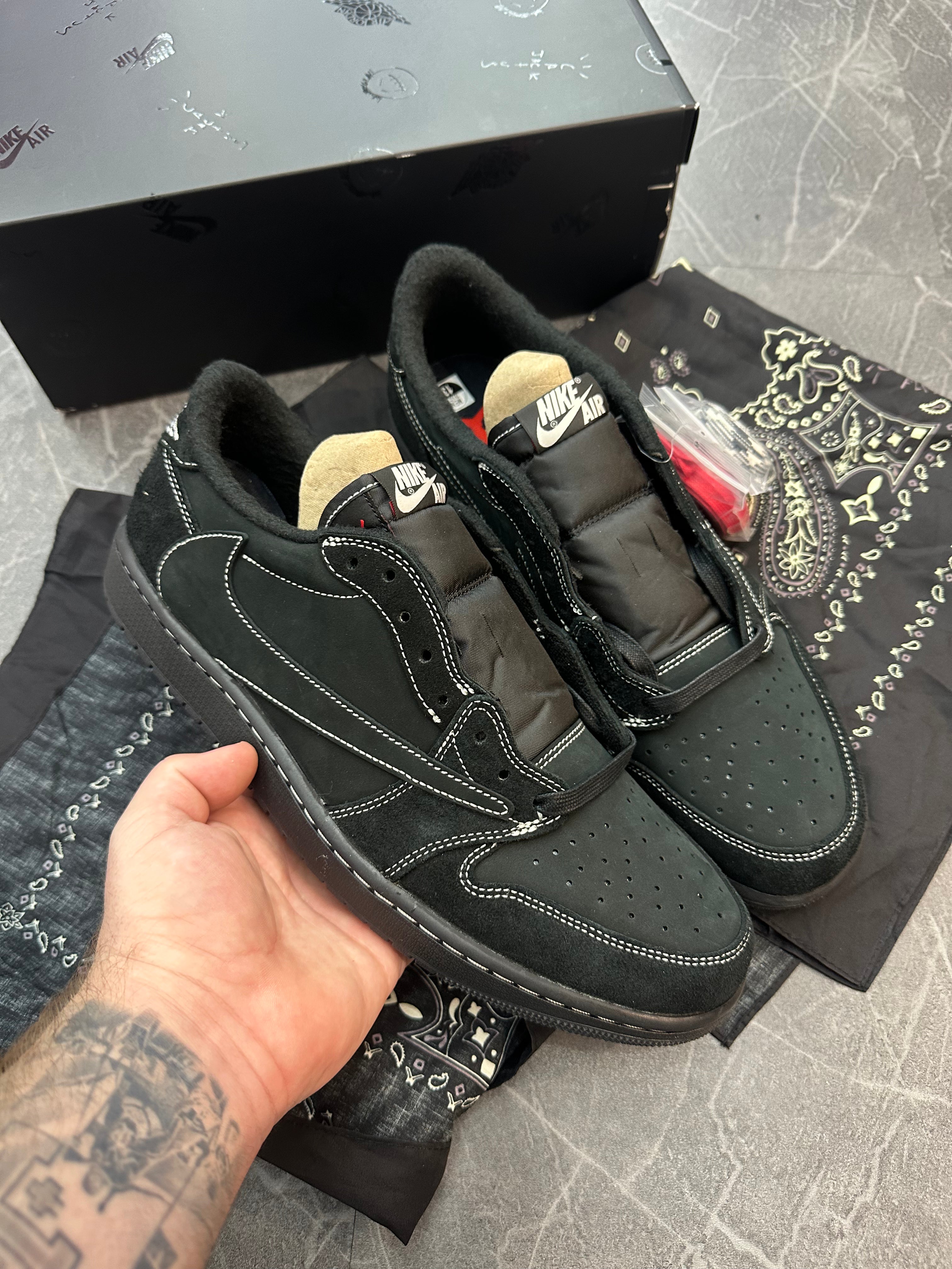 Jordan 1 Retro Low OG SP Travis Scott Black Phantom
