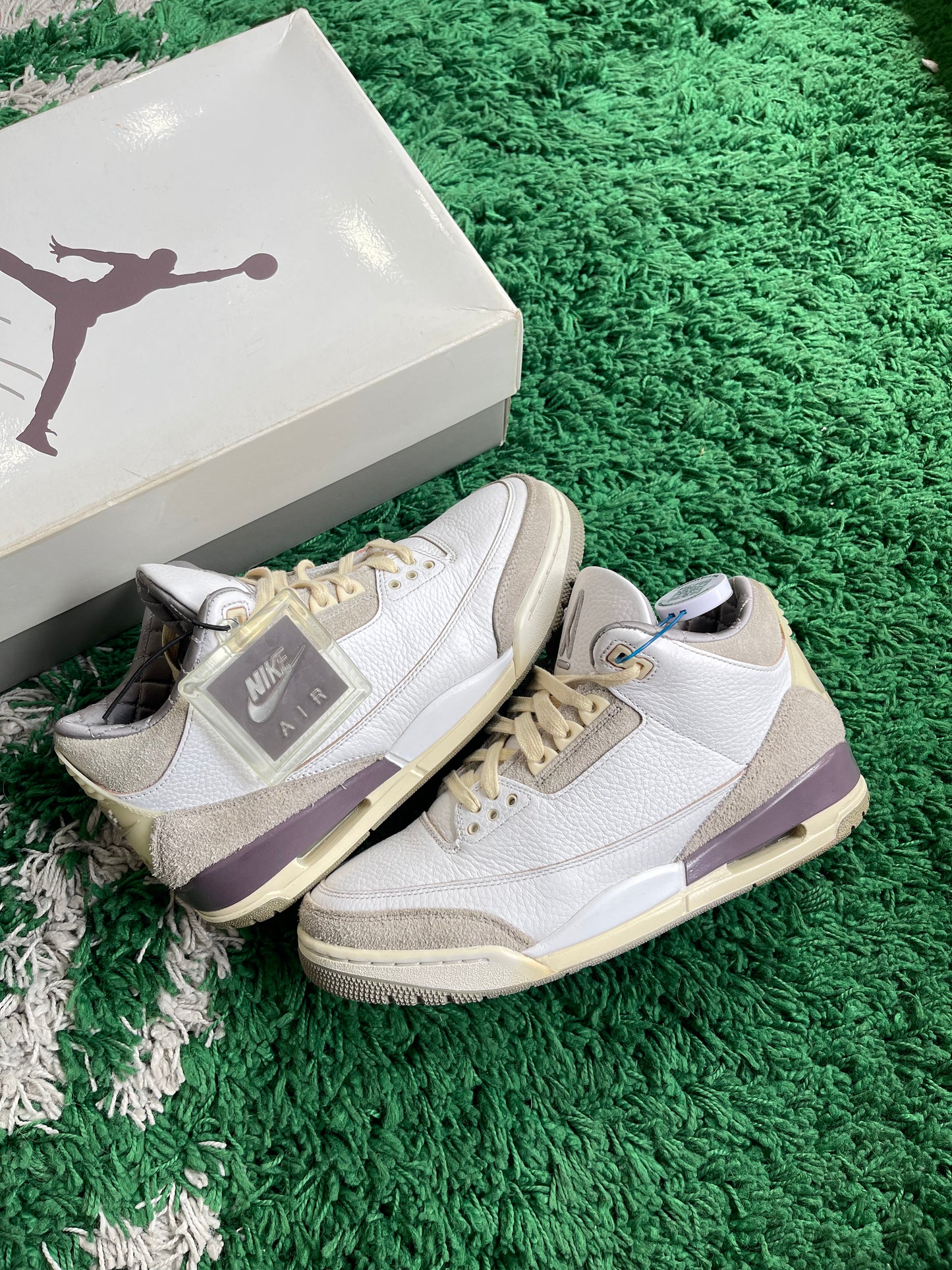 Jordan 3 x A Ma Maniere