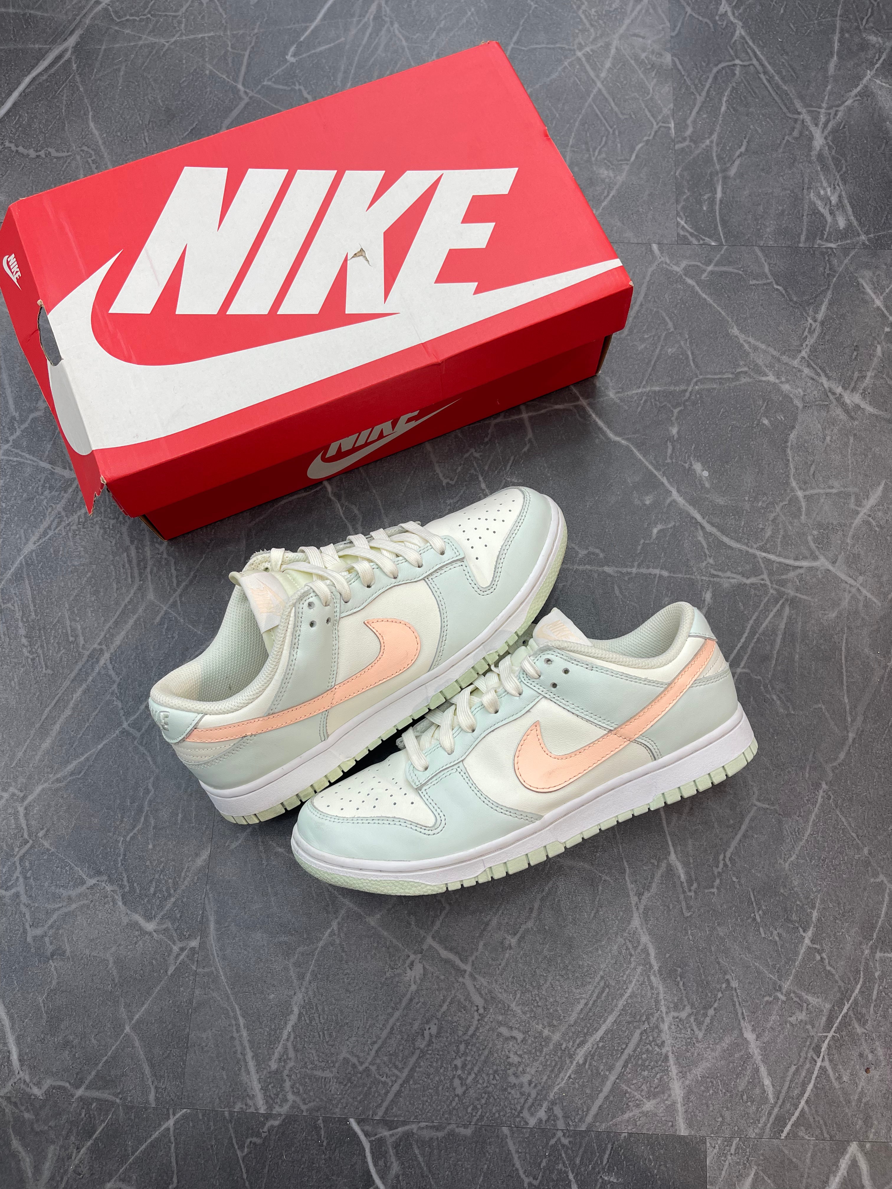 Nike Dunk Low “Barely Green”