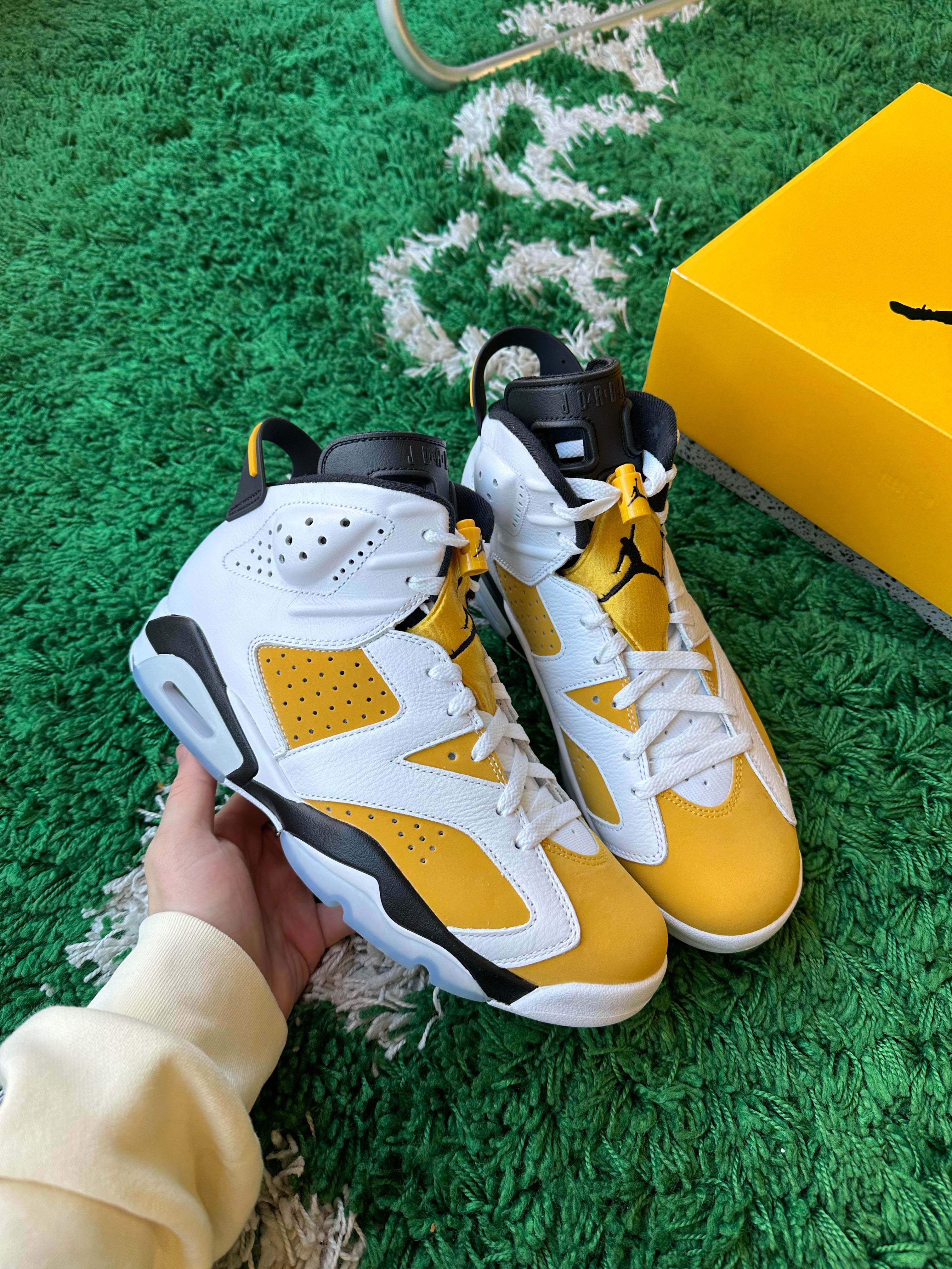 Jordan 6 “Yellow Ochre”