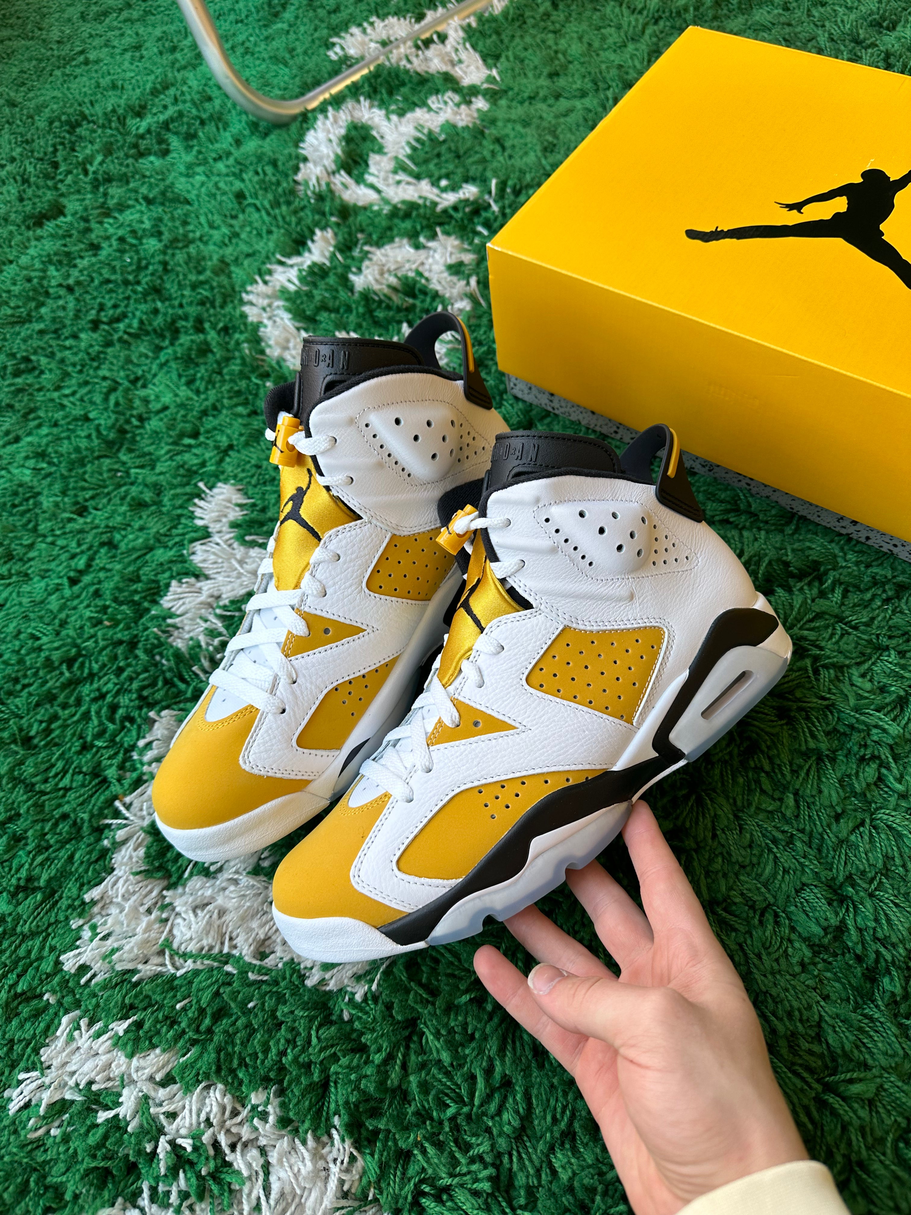 Jordan 6 “Yellow Ochre”