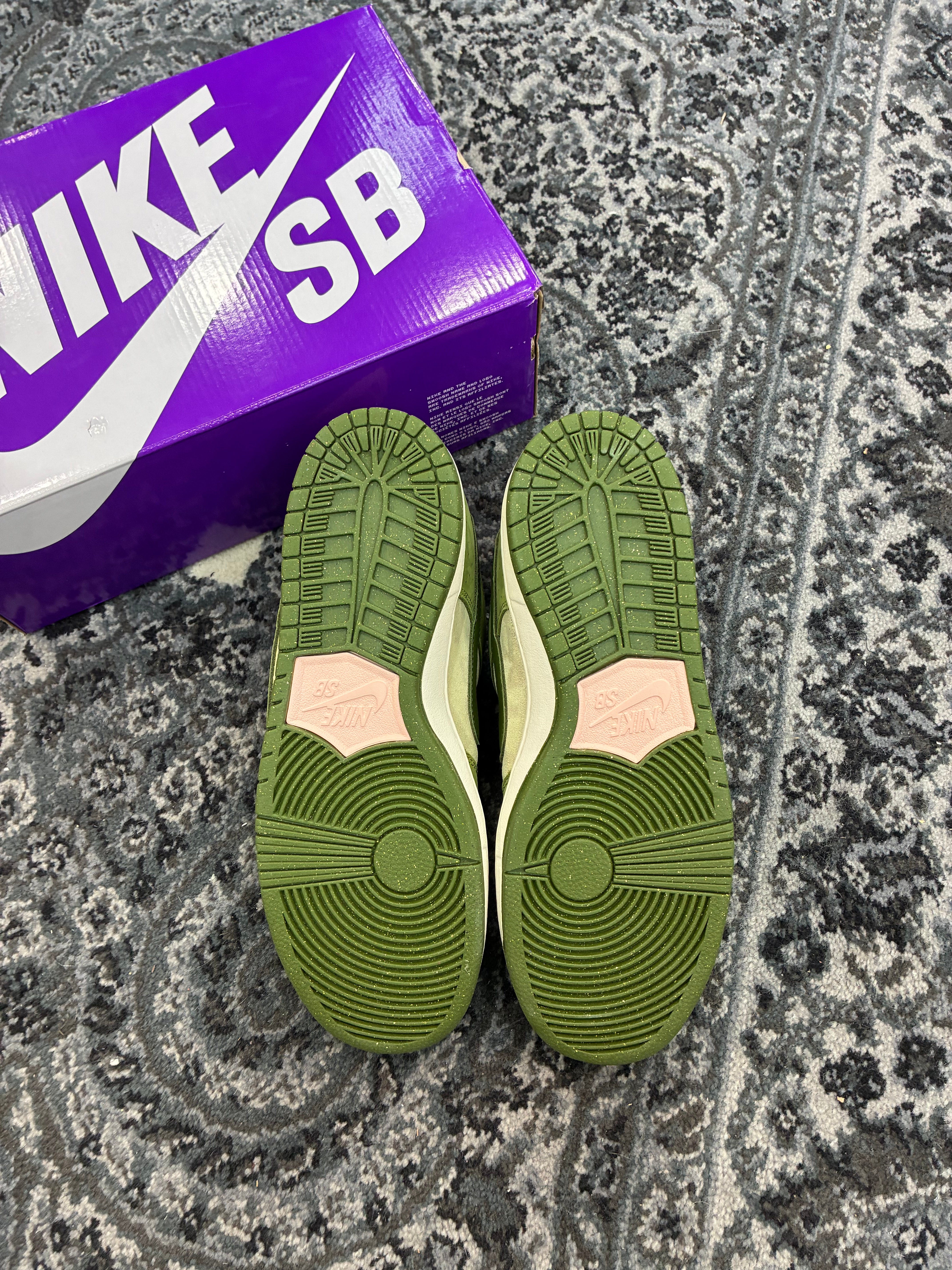 Nike SB Dunk Low “Matcha”