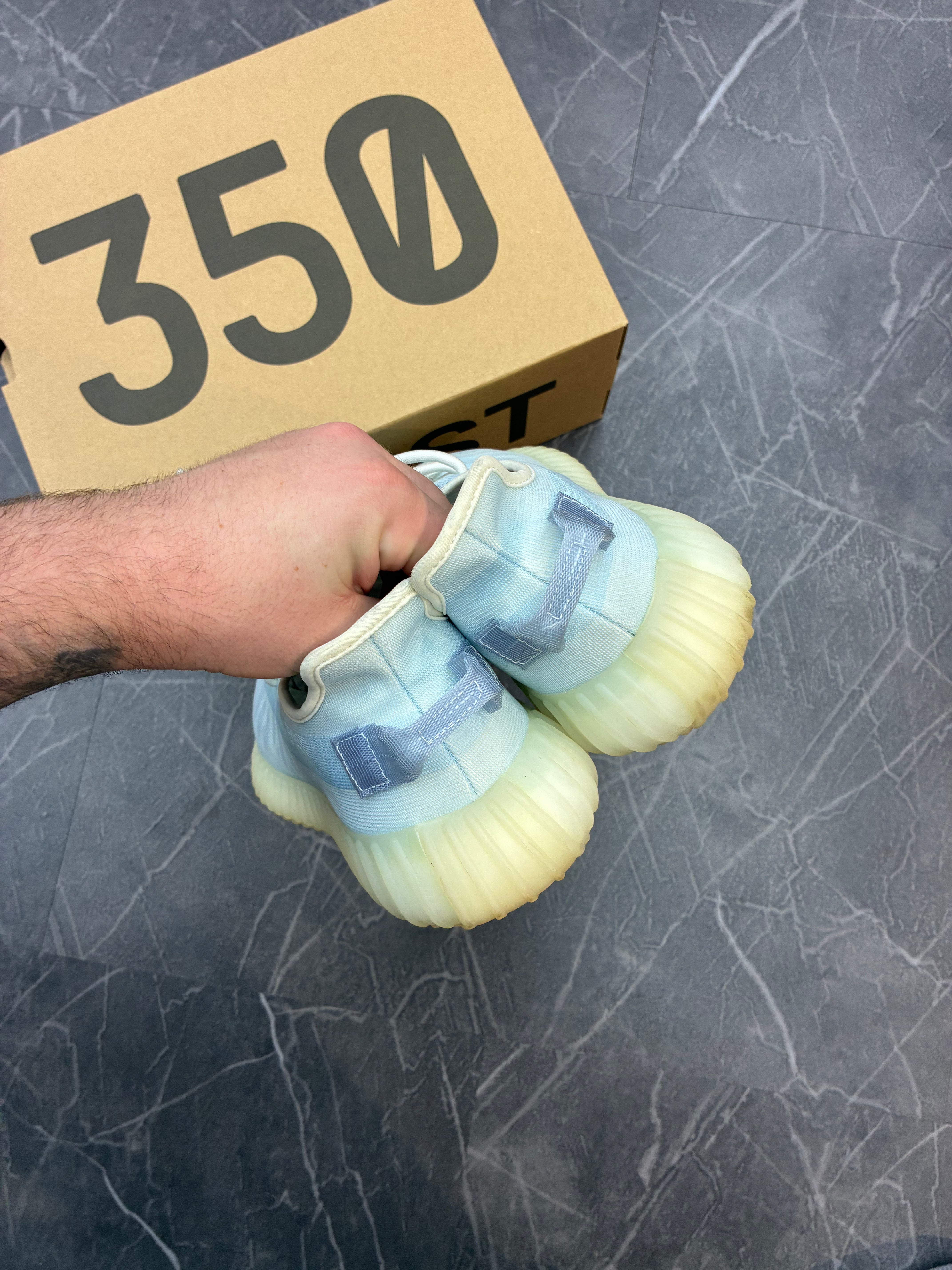 Yeezy Boost 350 “Mono Ice”