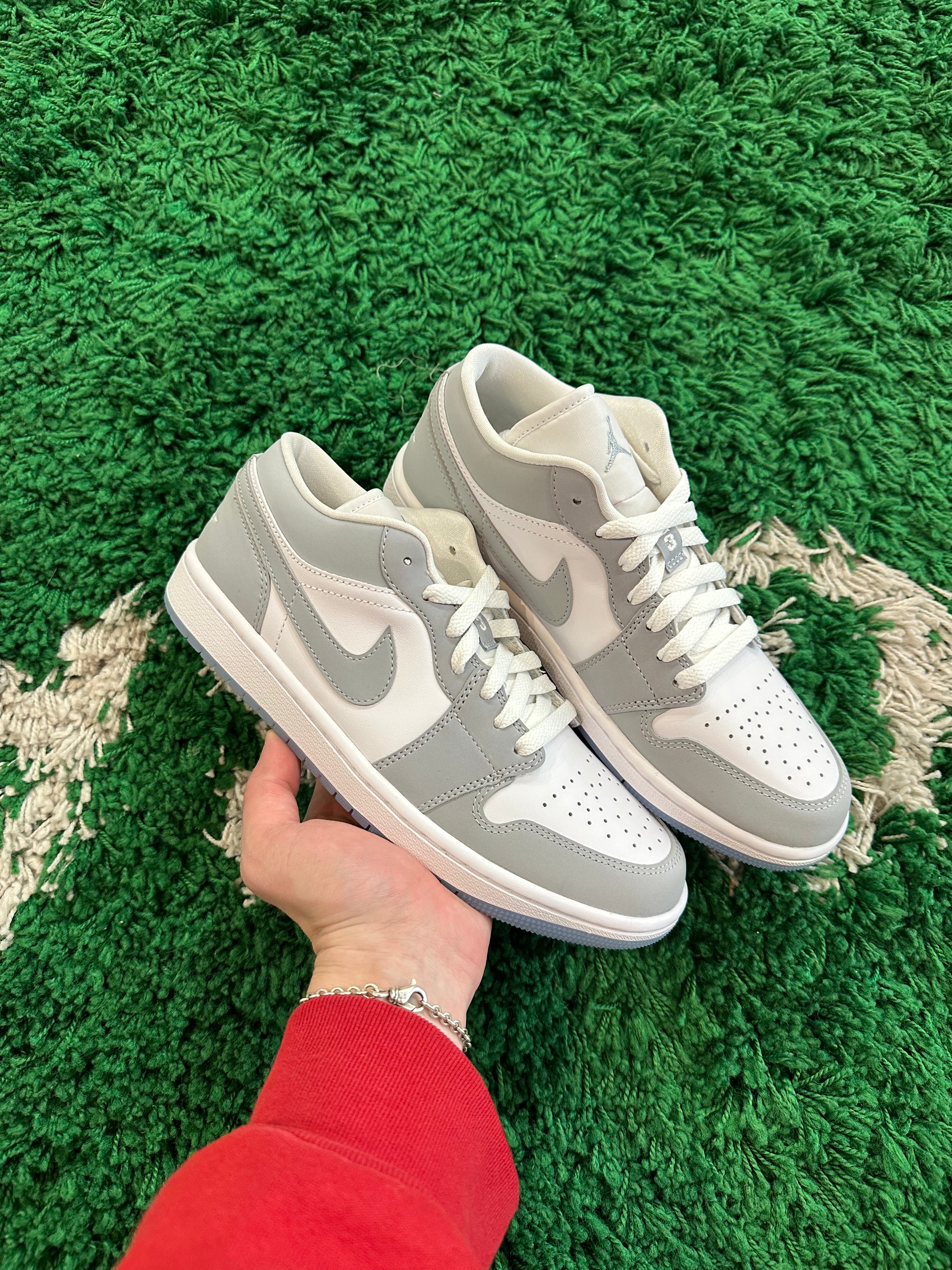 Jordan 1 Low “Wolf Grey”