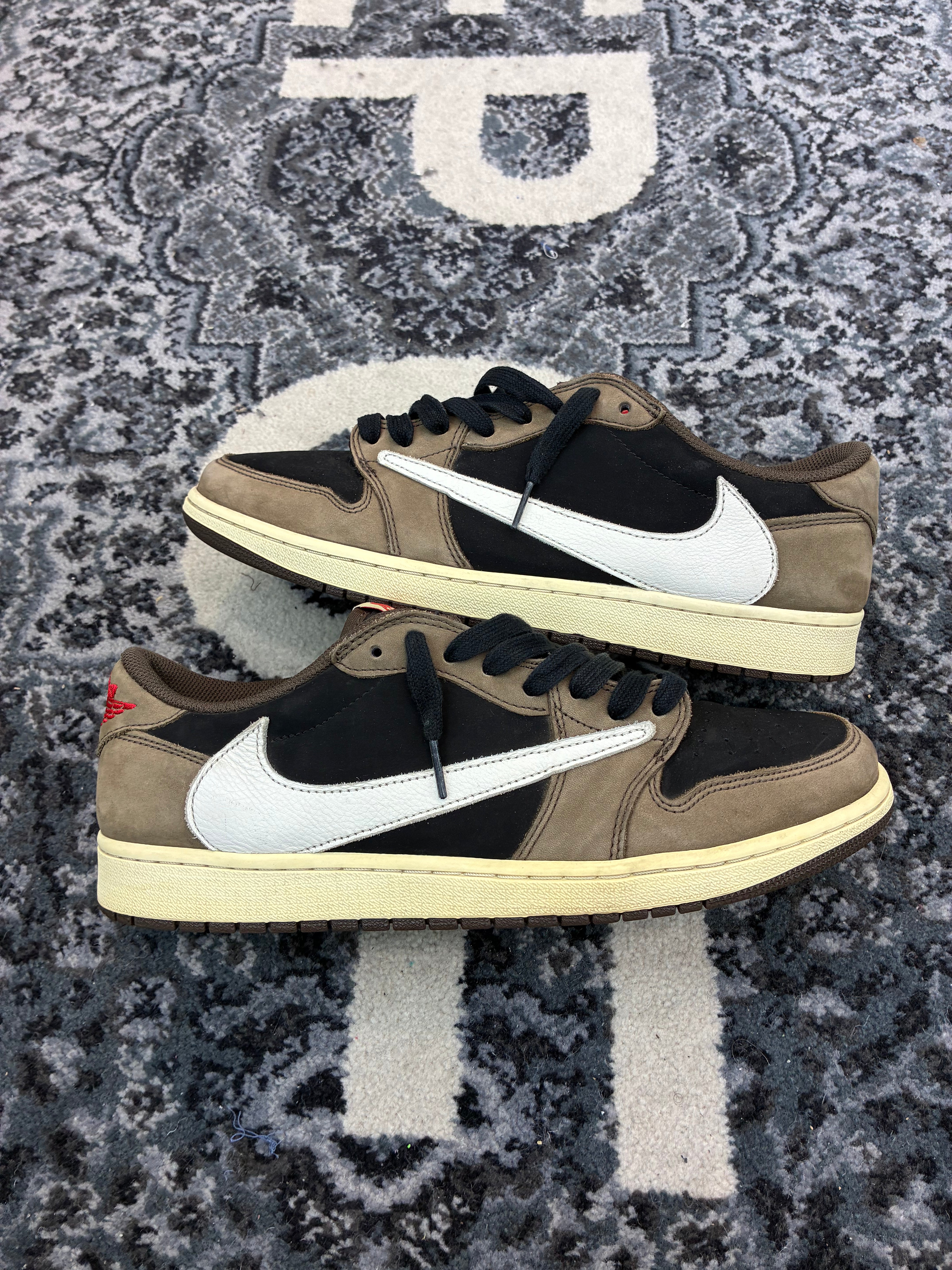 Jordan 1 Low X Travis Scott “OG Mocha”