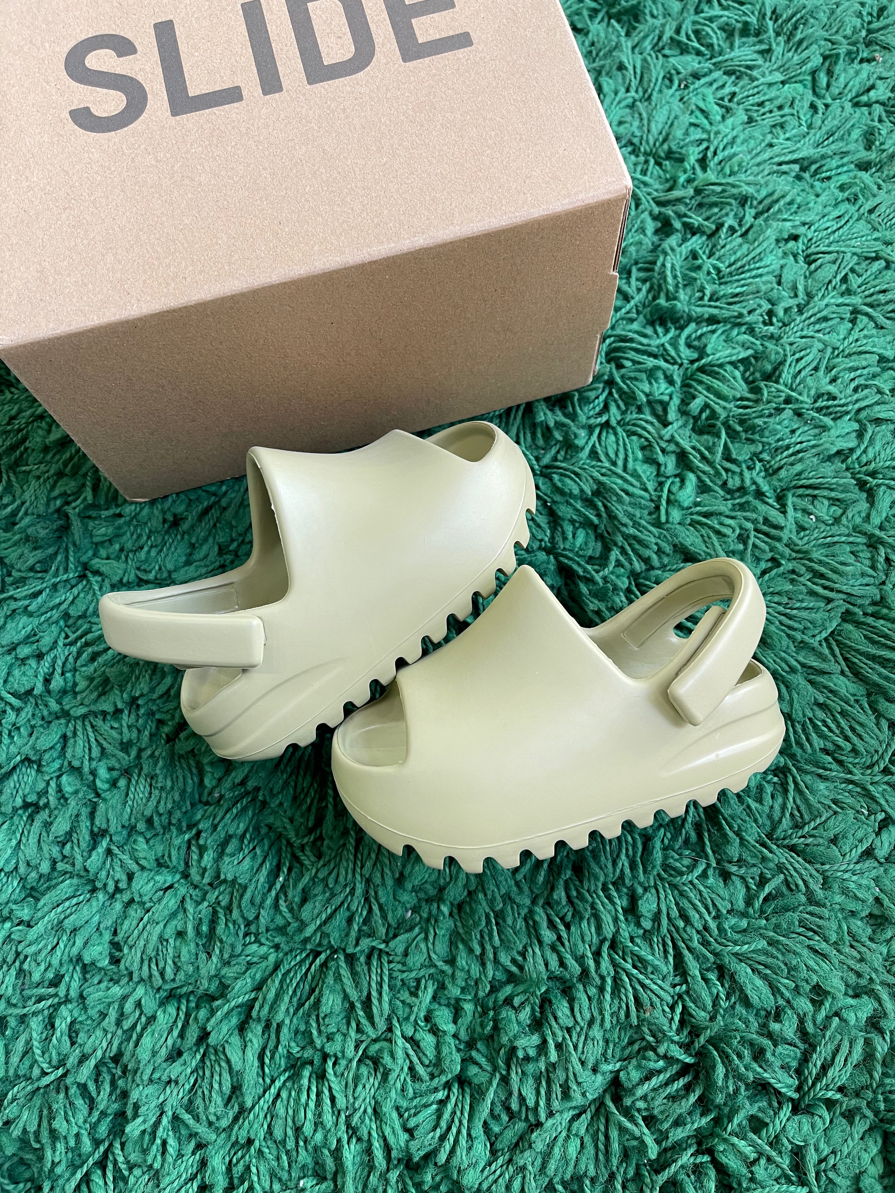 Kids Yeezy Slide “Resin”