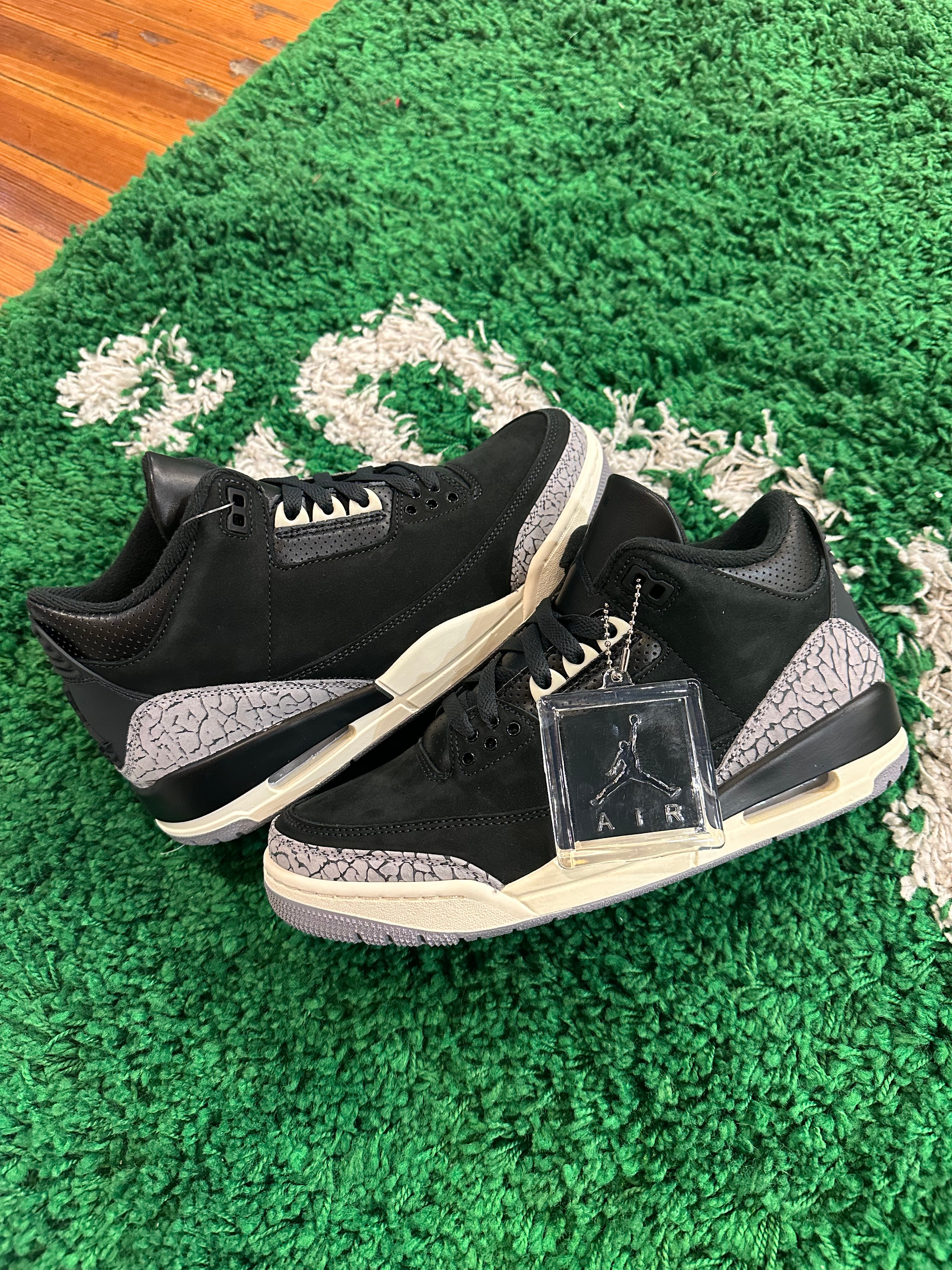 Jordan 3 “Off Noir”