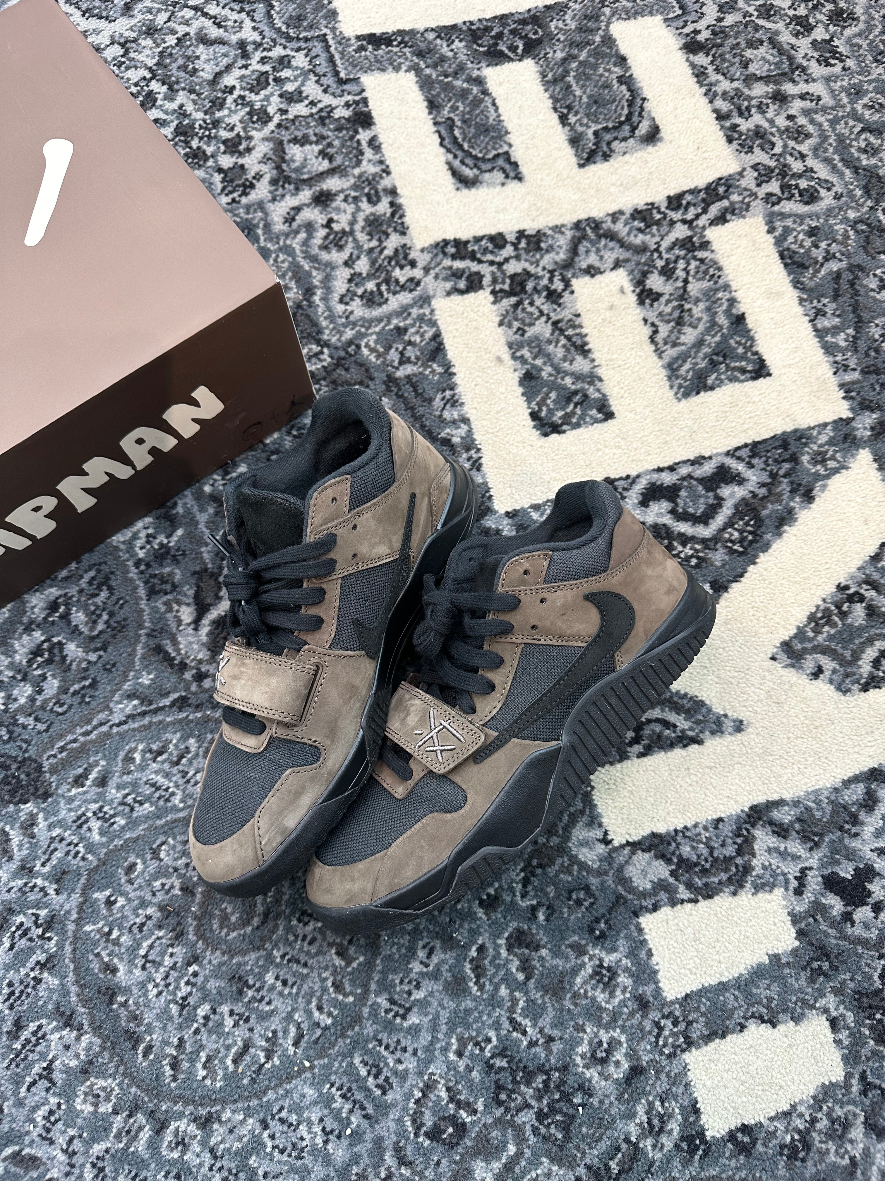Travis Scott TR Jumpman Jack “Dark mocha”
