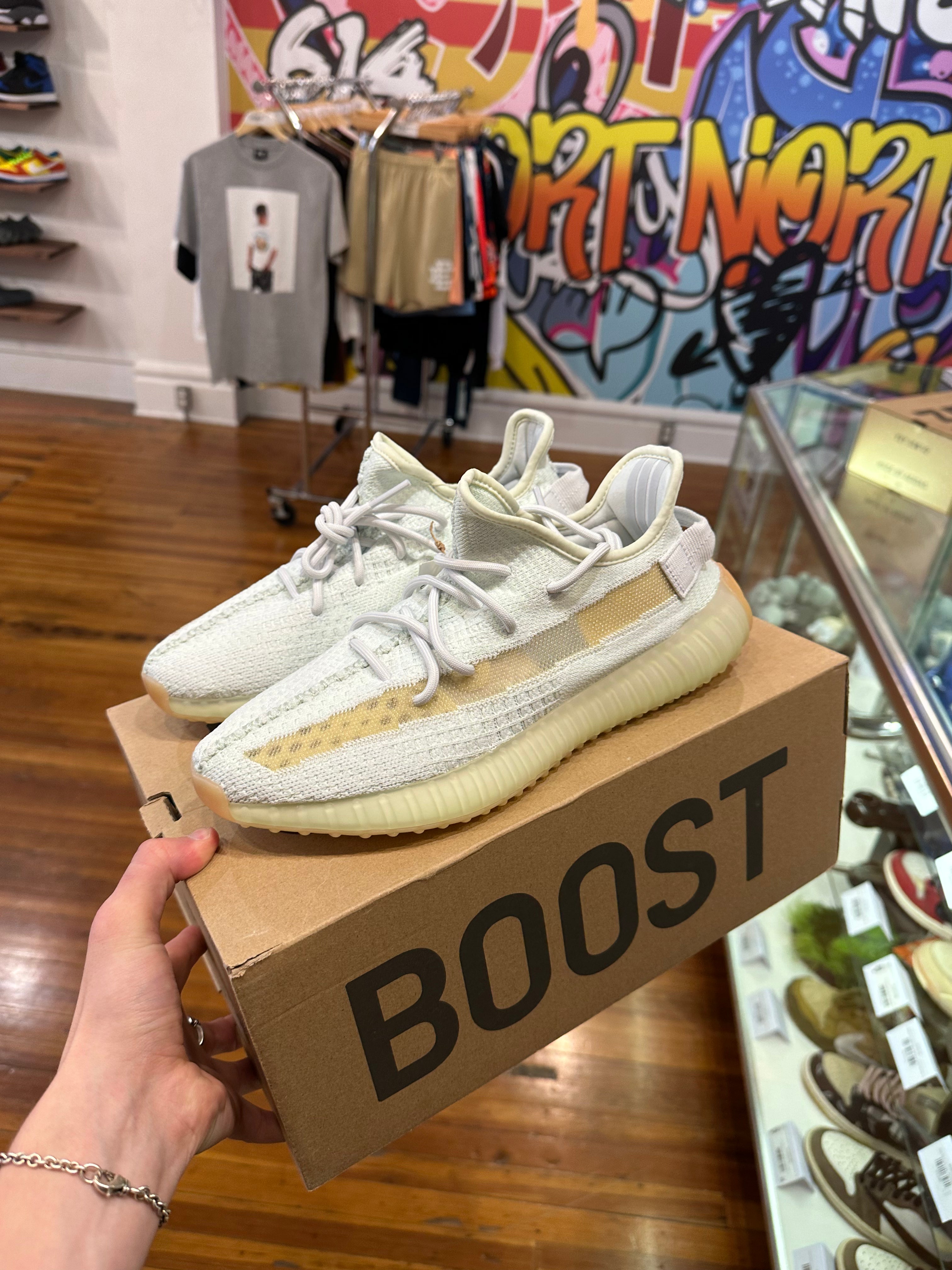 Yeezy Boost 350 “Hyperspace”