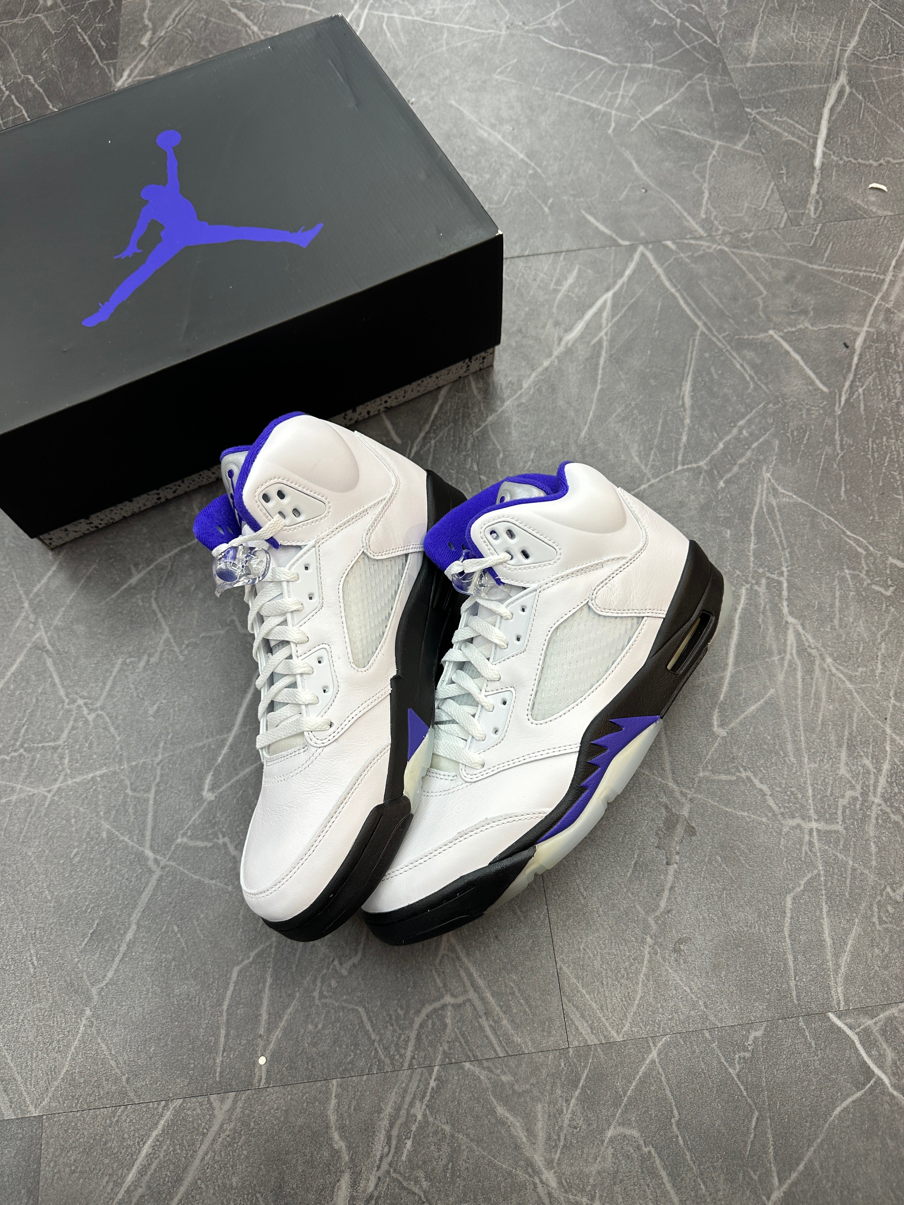 Jordan 5 “Dark Concord”