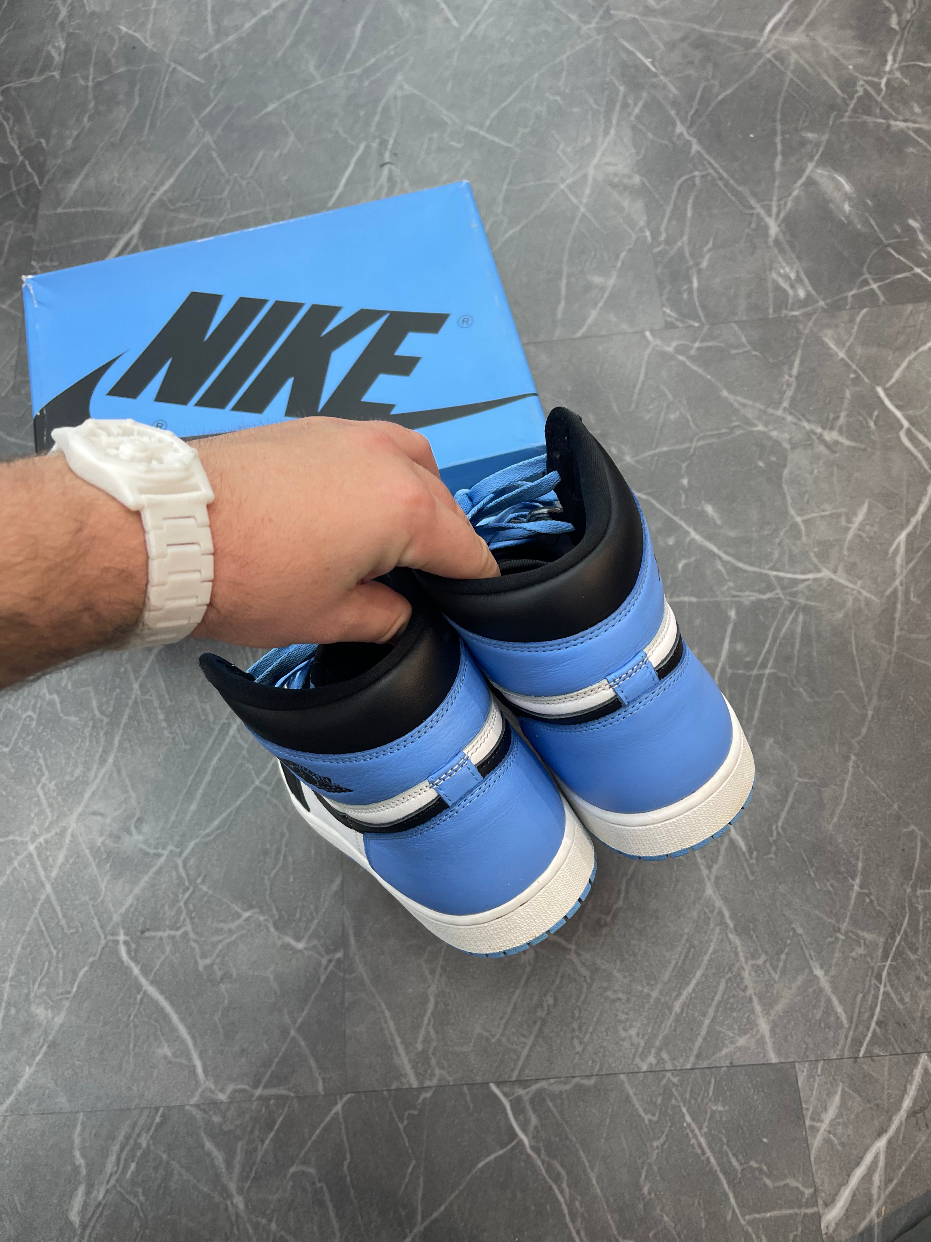 Jordan 1 High “UNC”