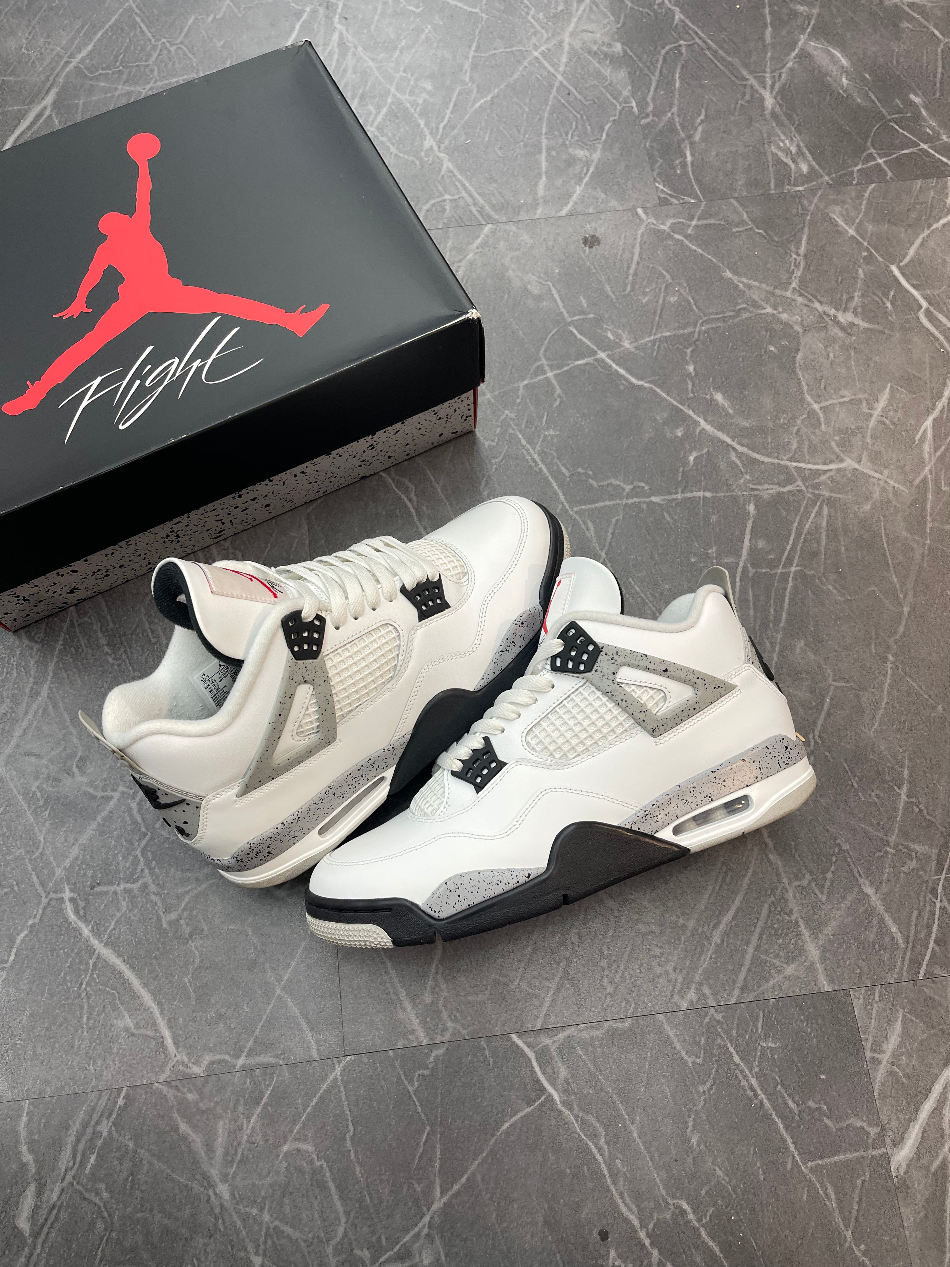 Jordan 4 “White Cement”
