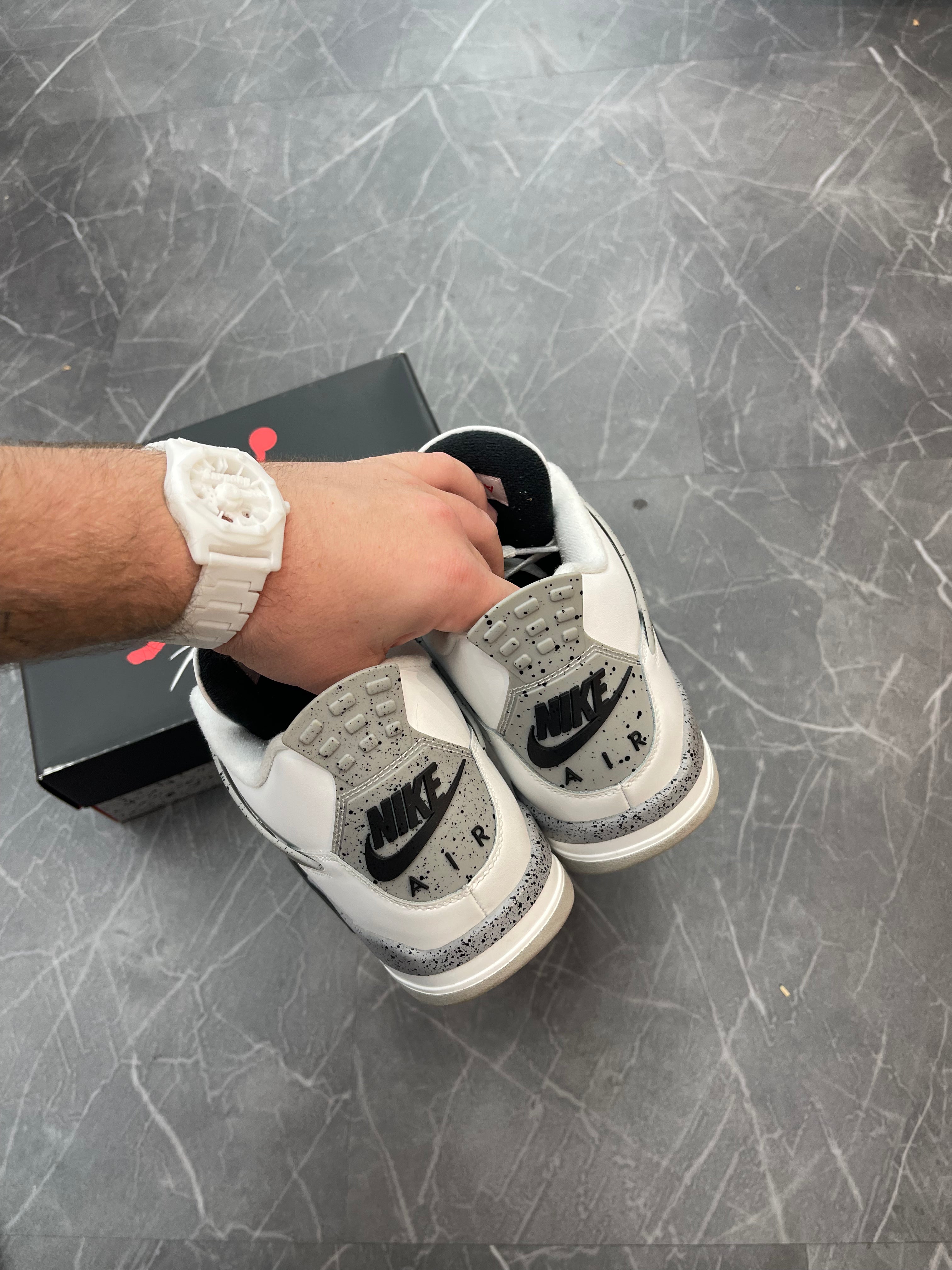 Jordan 4 “White Cement”