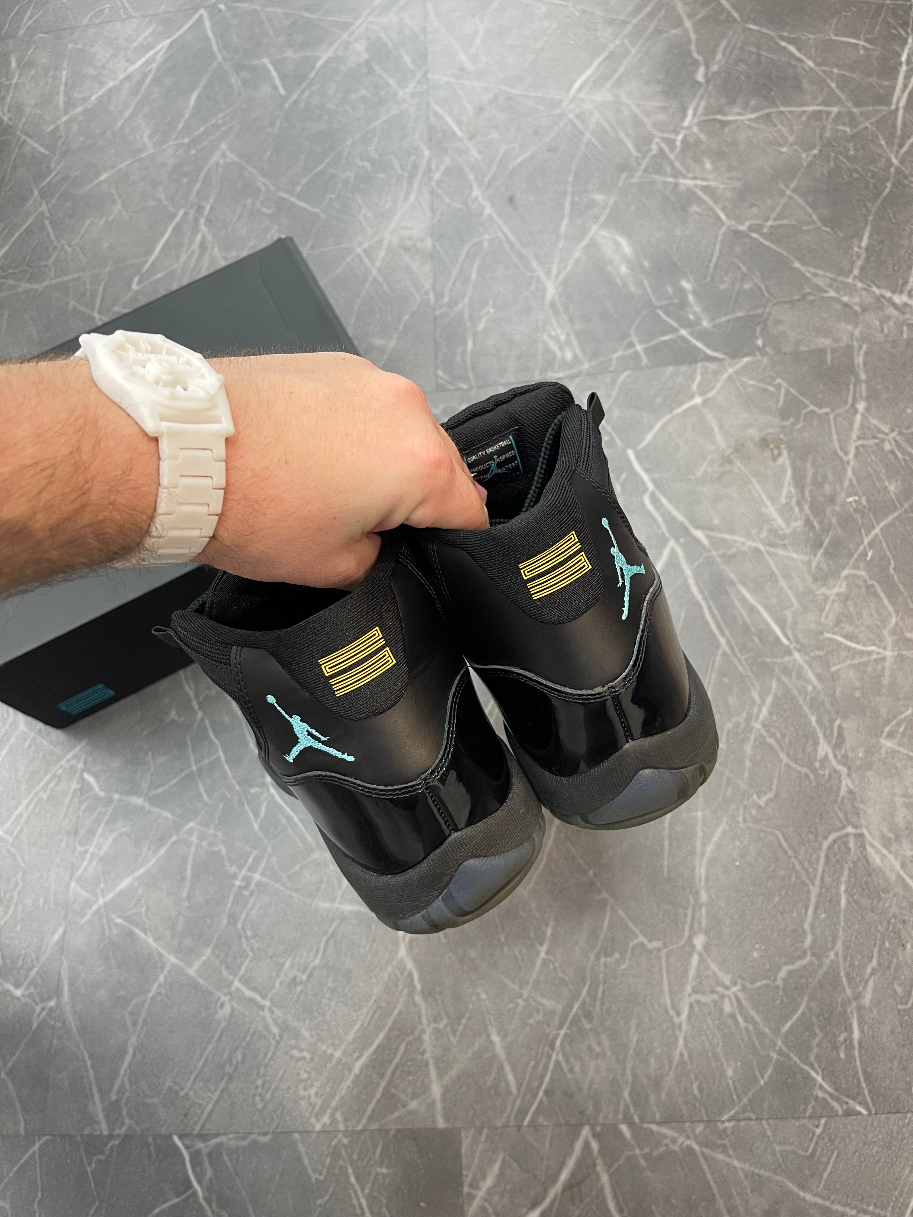Jordan 11 “Gamma Blue”