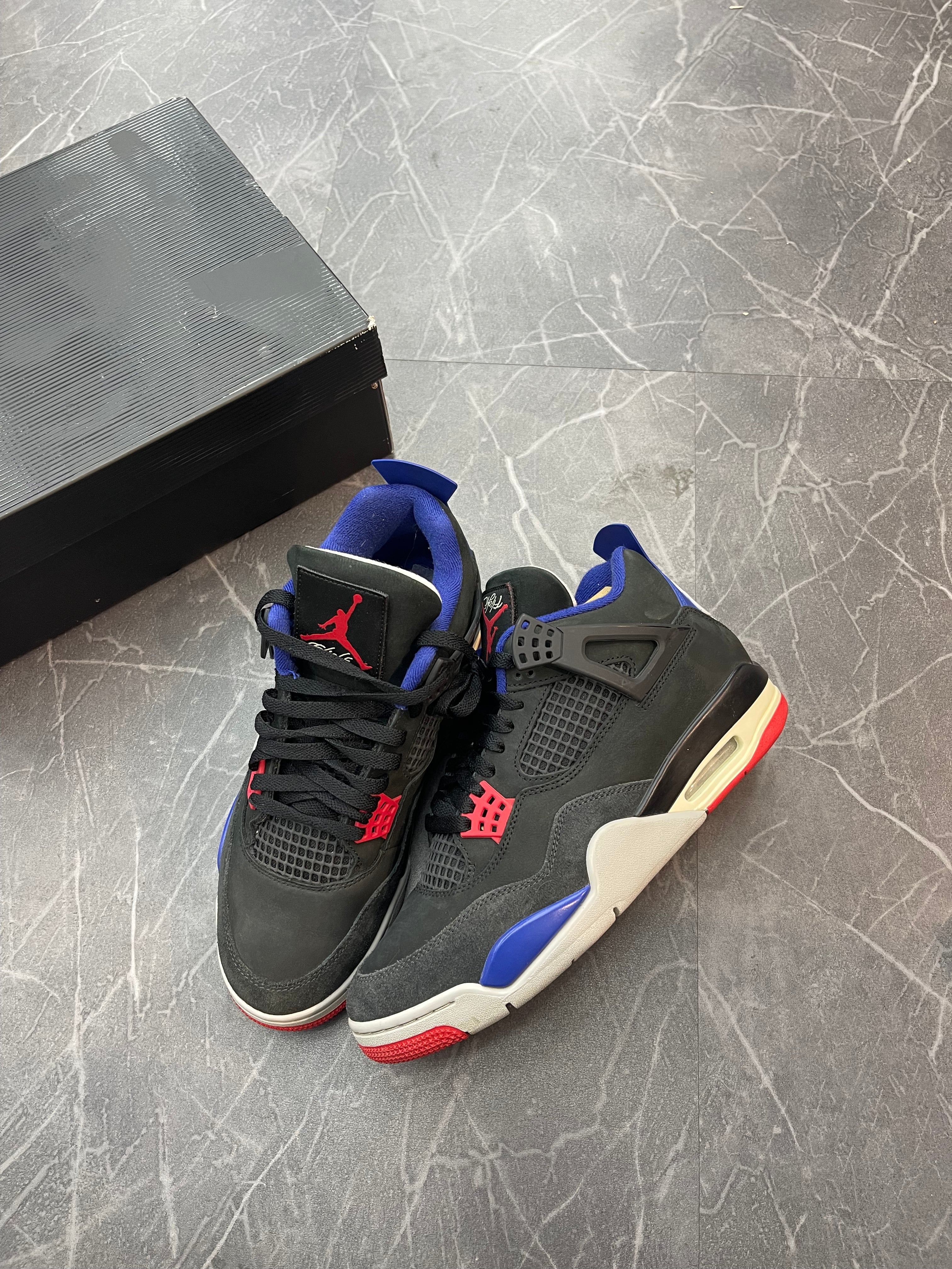 Jordan 4 “Rare Air”