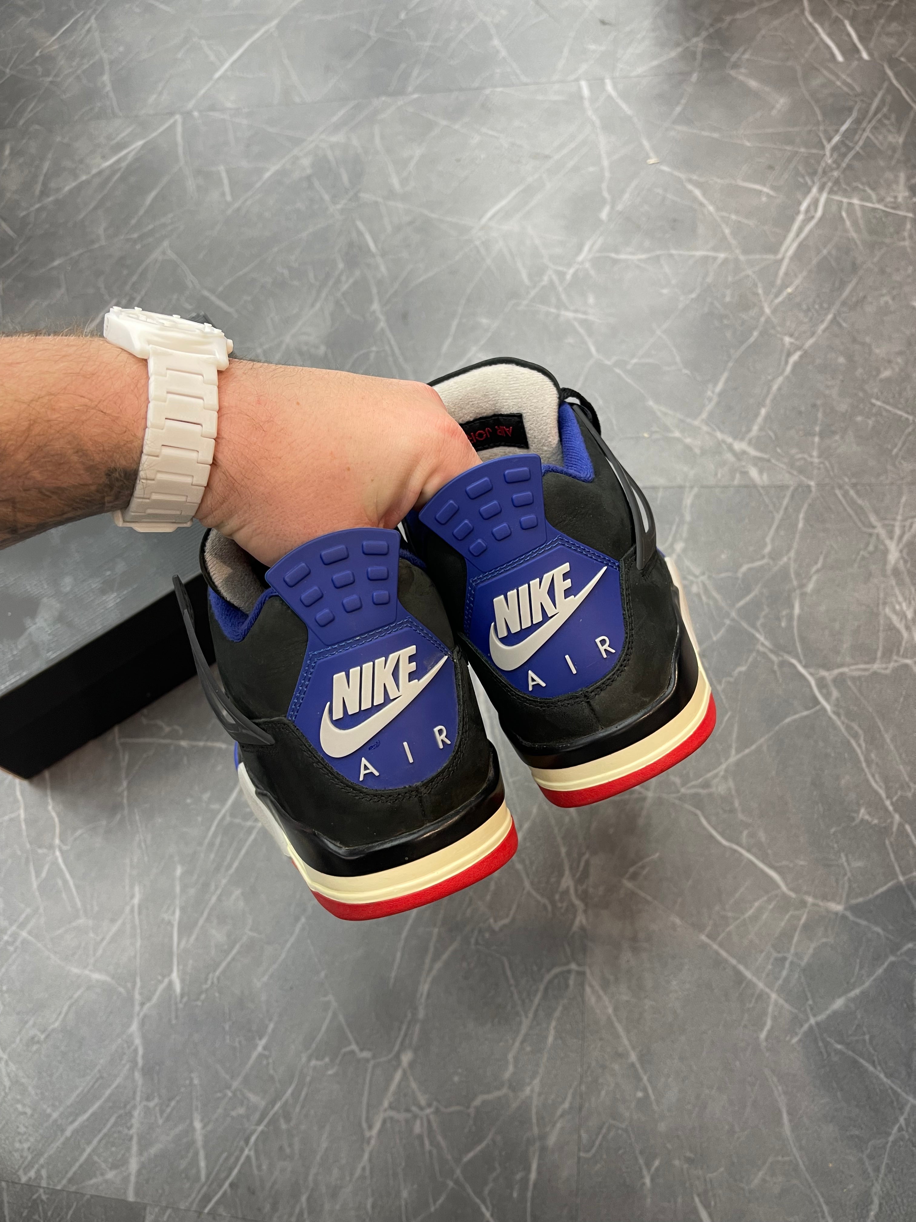 Jordan 4 “Rare Air”