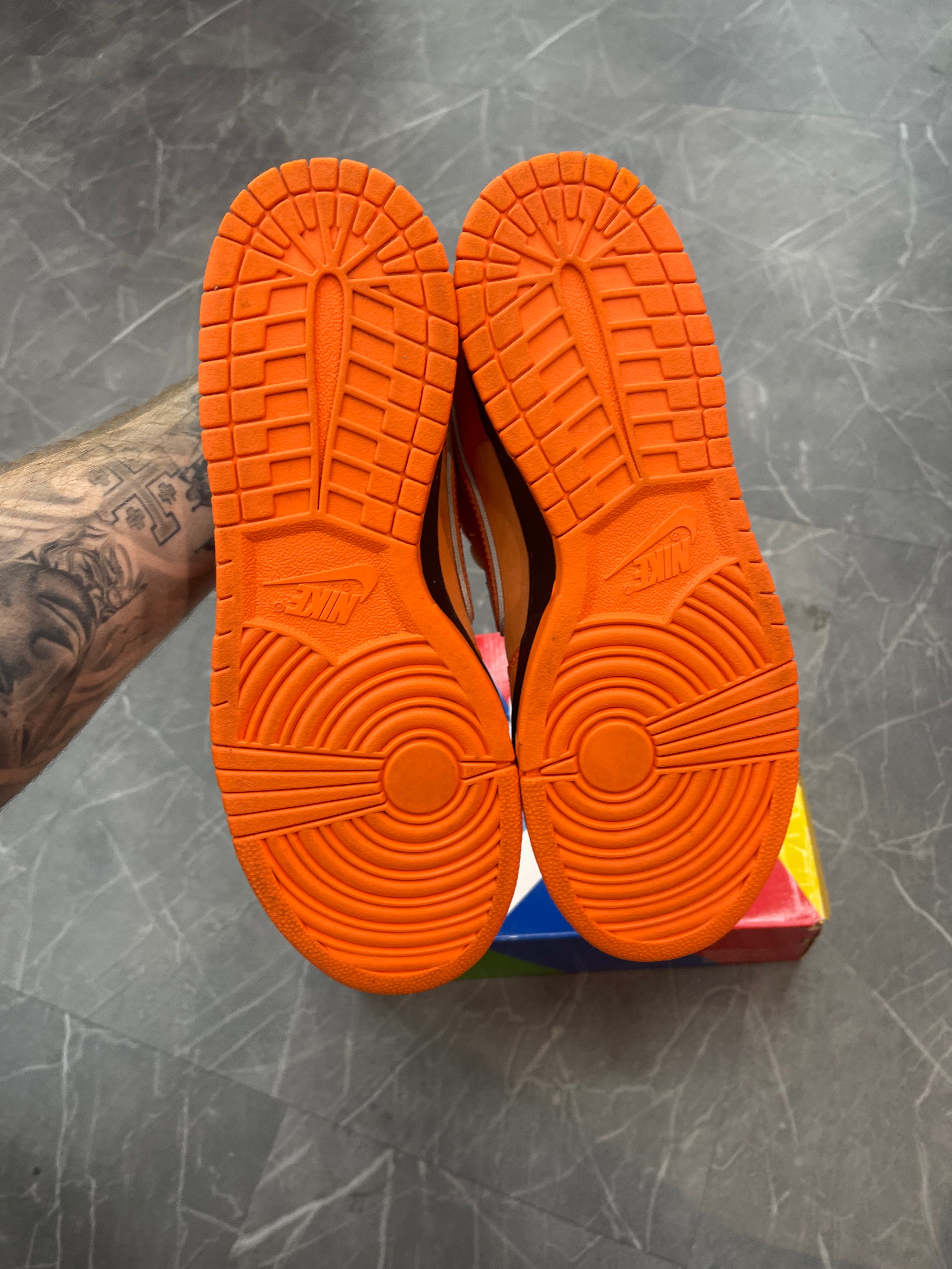 Nike SB Dunk Low “Orange Lobster”