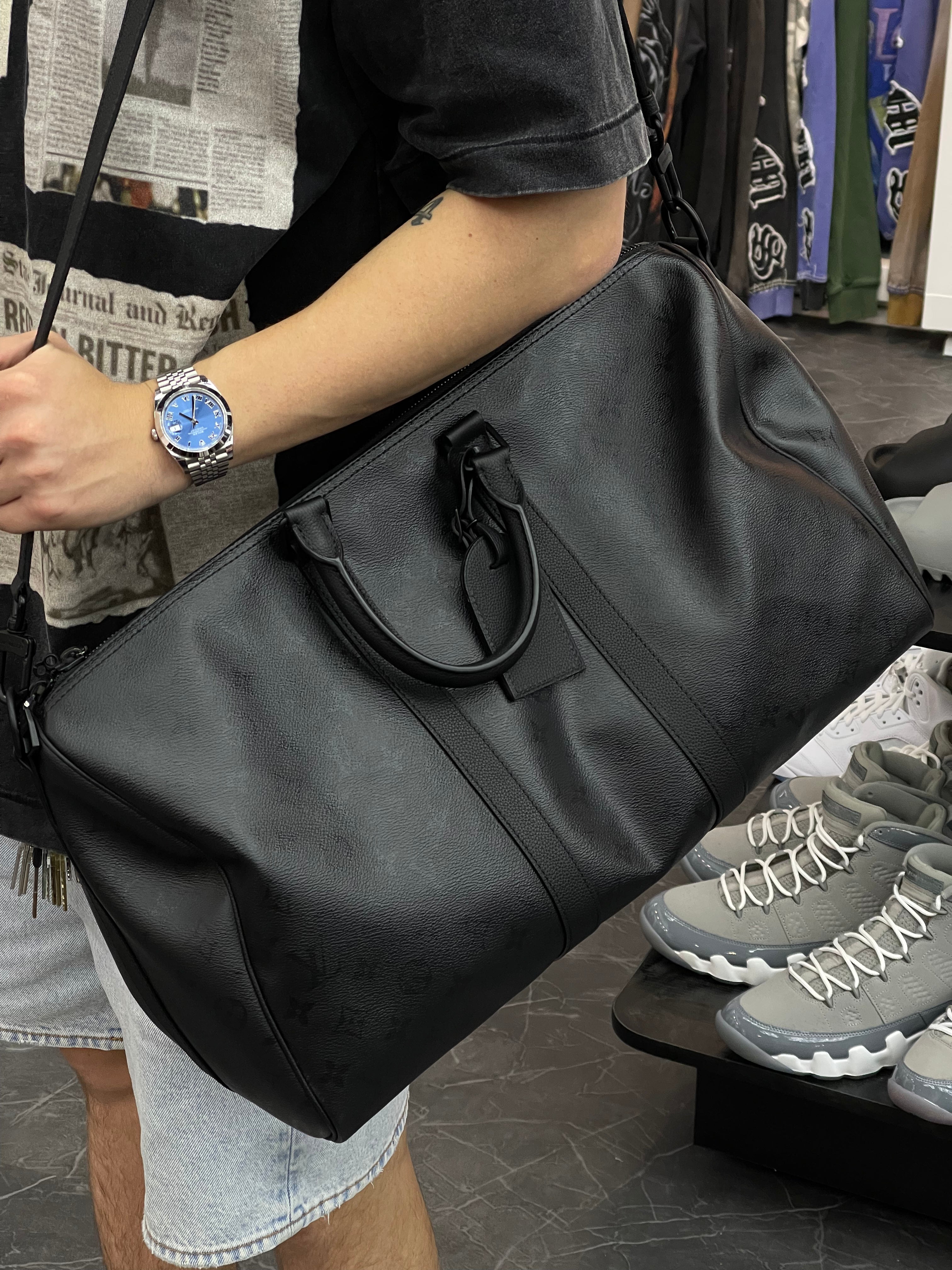 Louis Vuitton Keepall Bandouliere “Black Monogram”