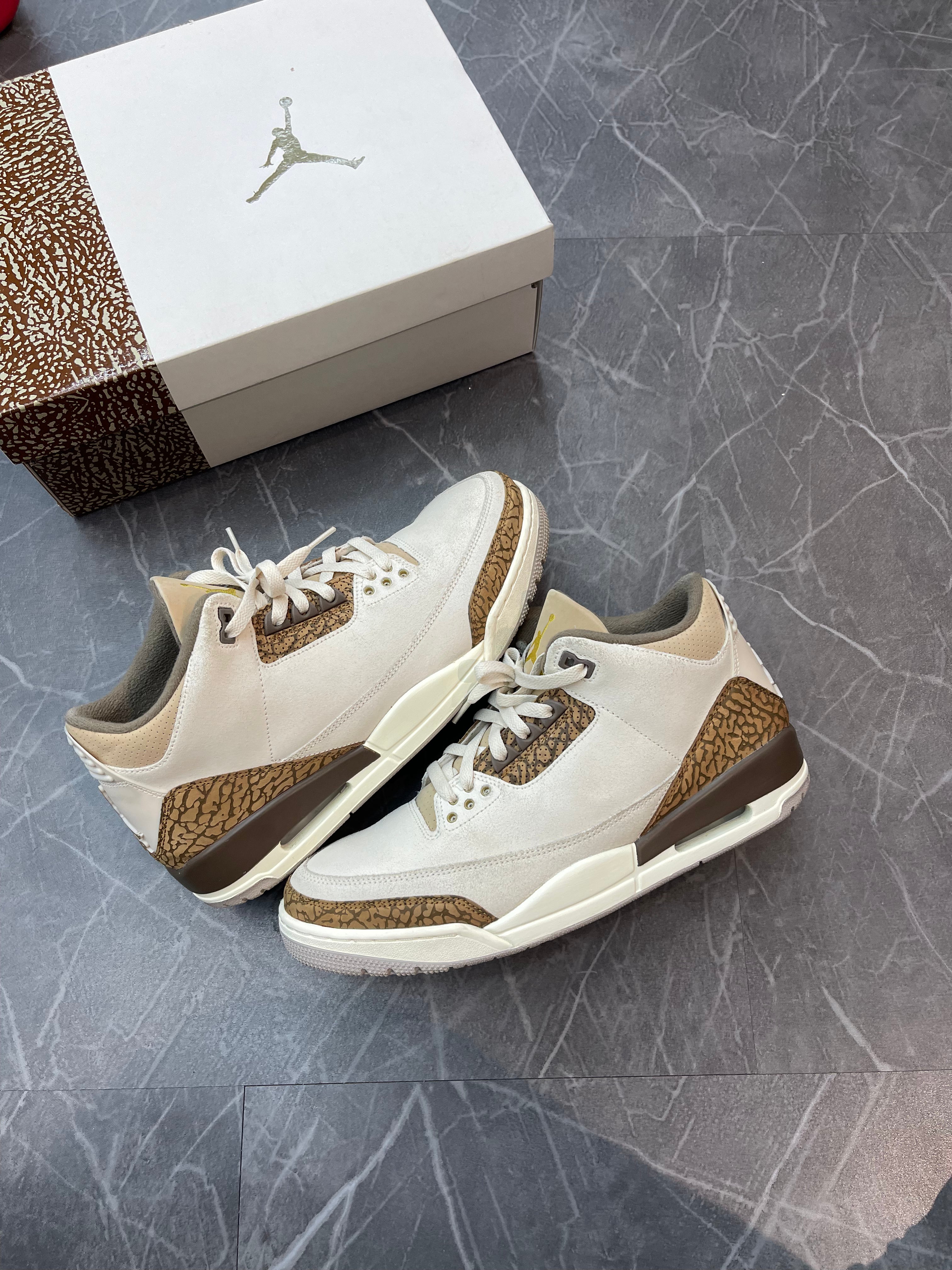 Jordan 3 “Palomino”