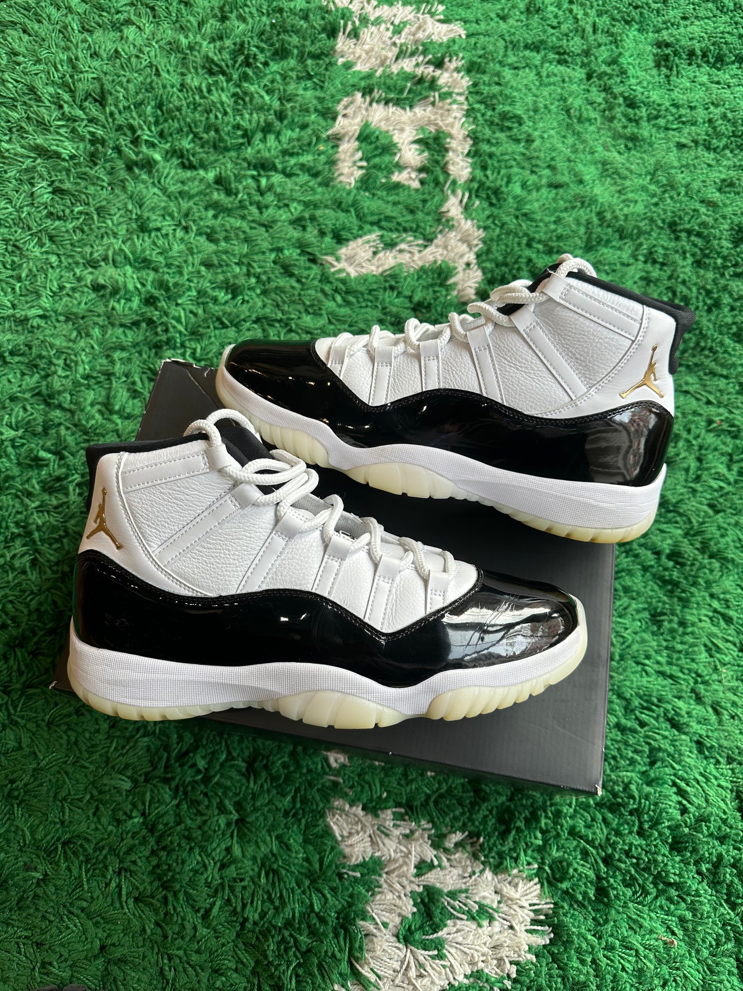 Jordan 11 “Gratitude”