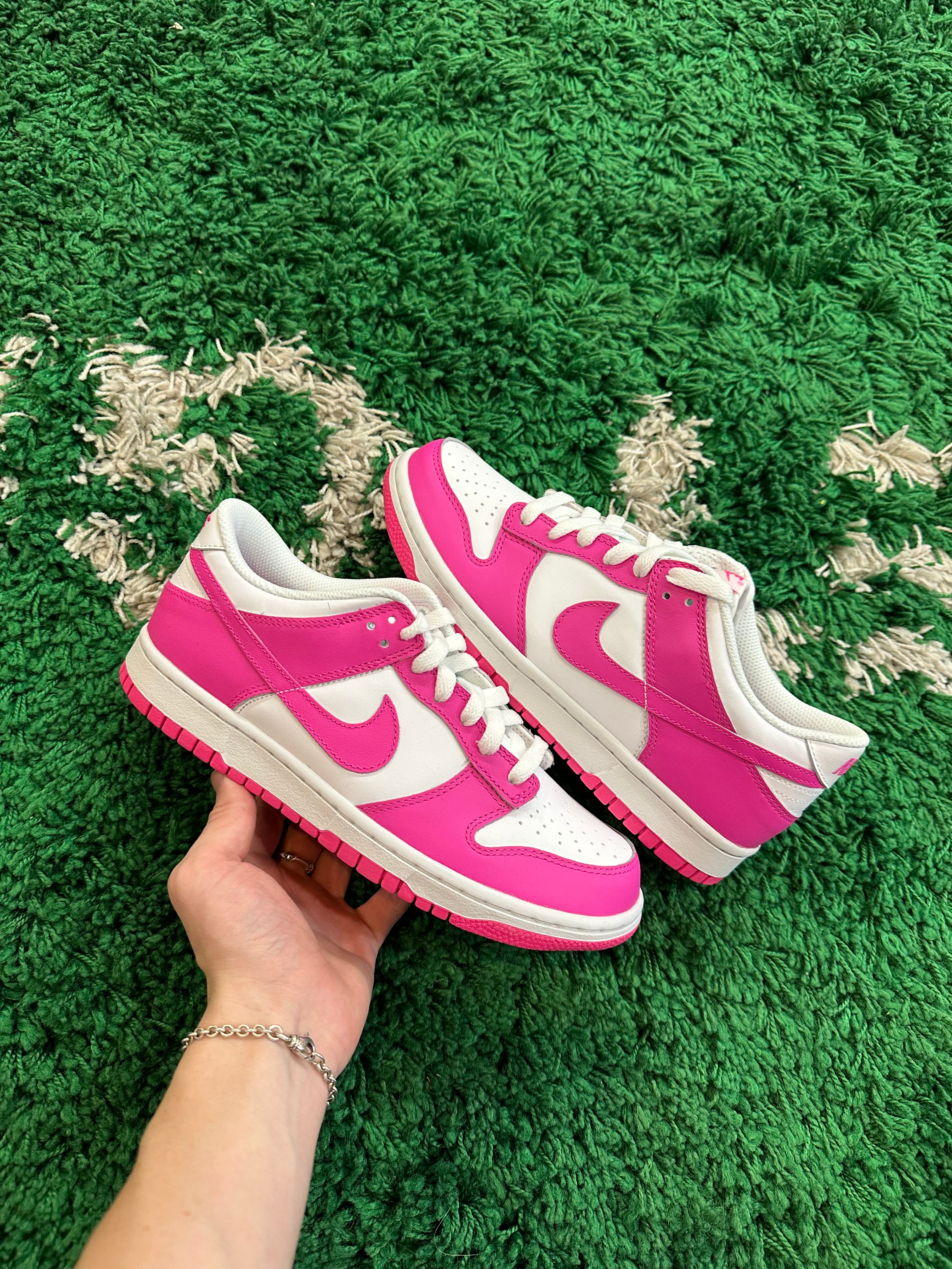 Nike Dunk Low “Laser Fuchsia”
