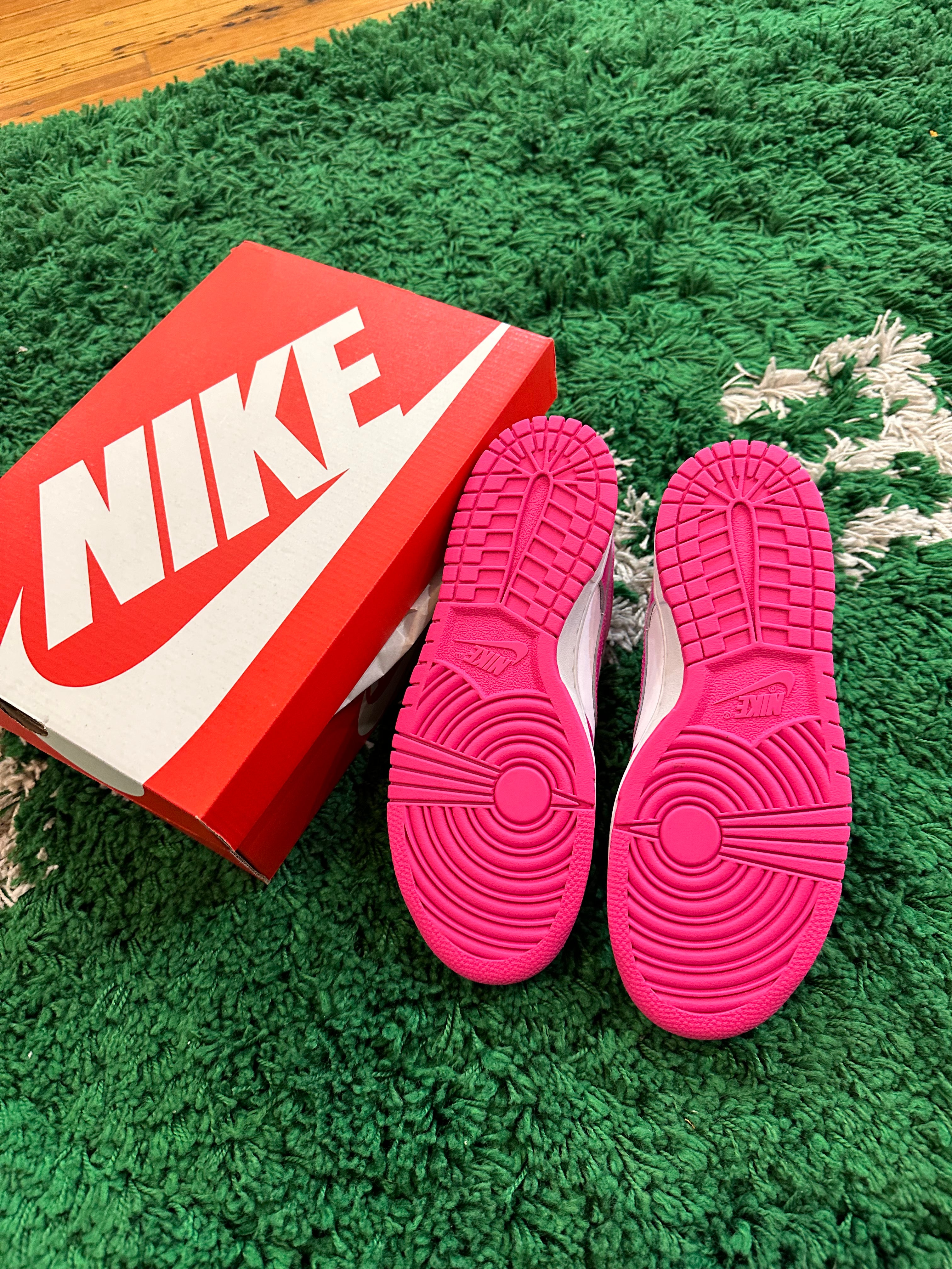 Nike Dunk Low “Laser Fuchsia”