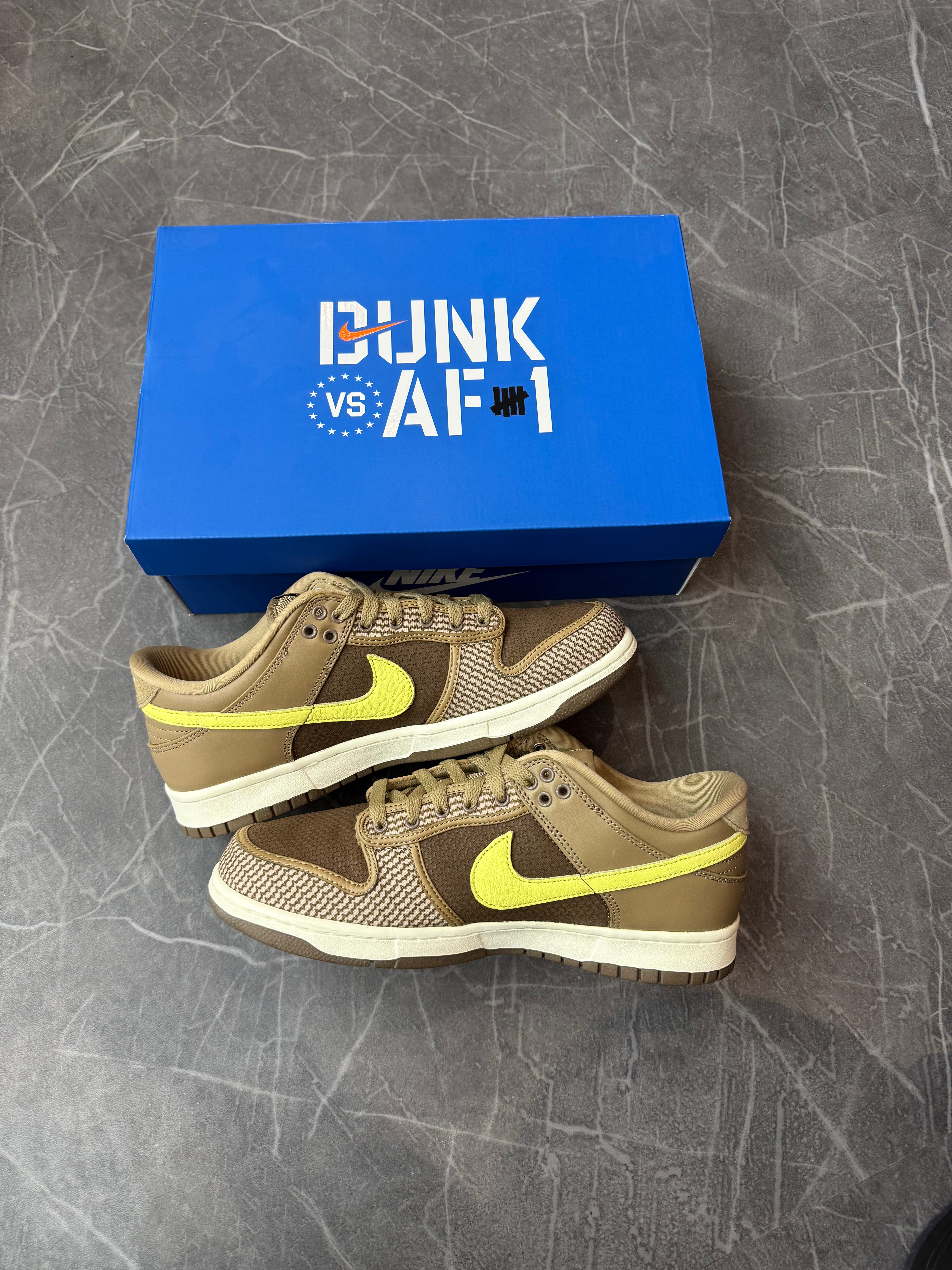 Nike Dunk Low x Undefeated “Canteen”