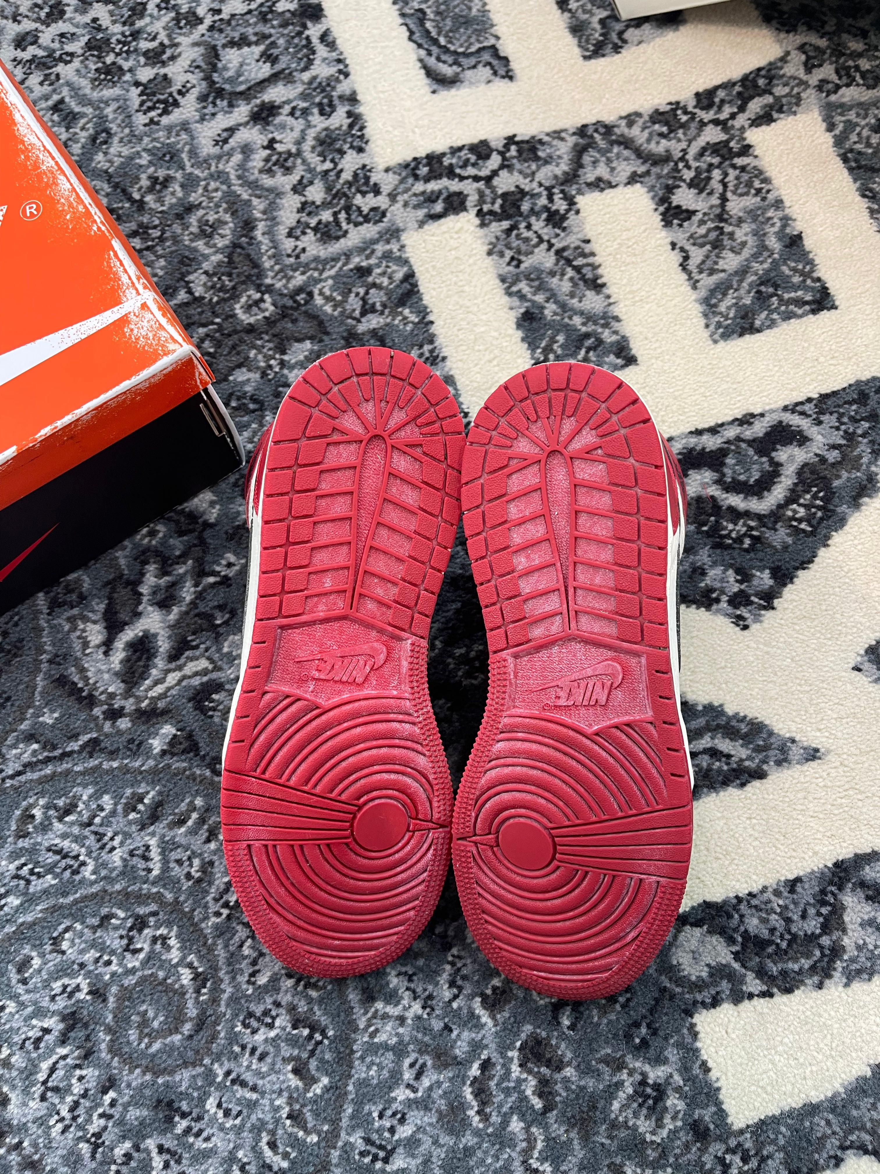 Jordan 1 High “Lost And Found”