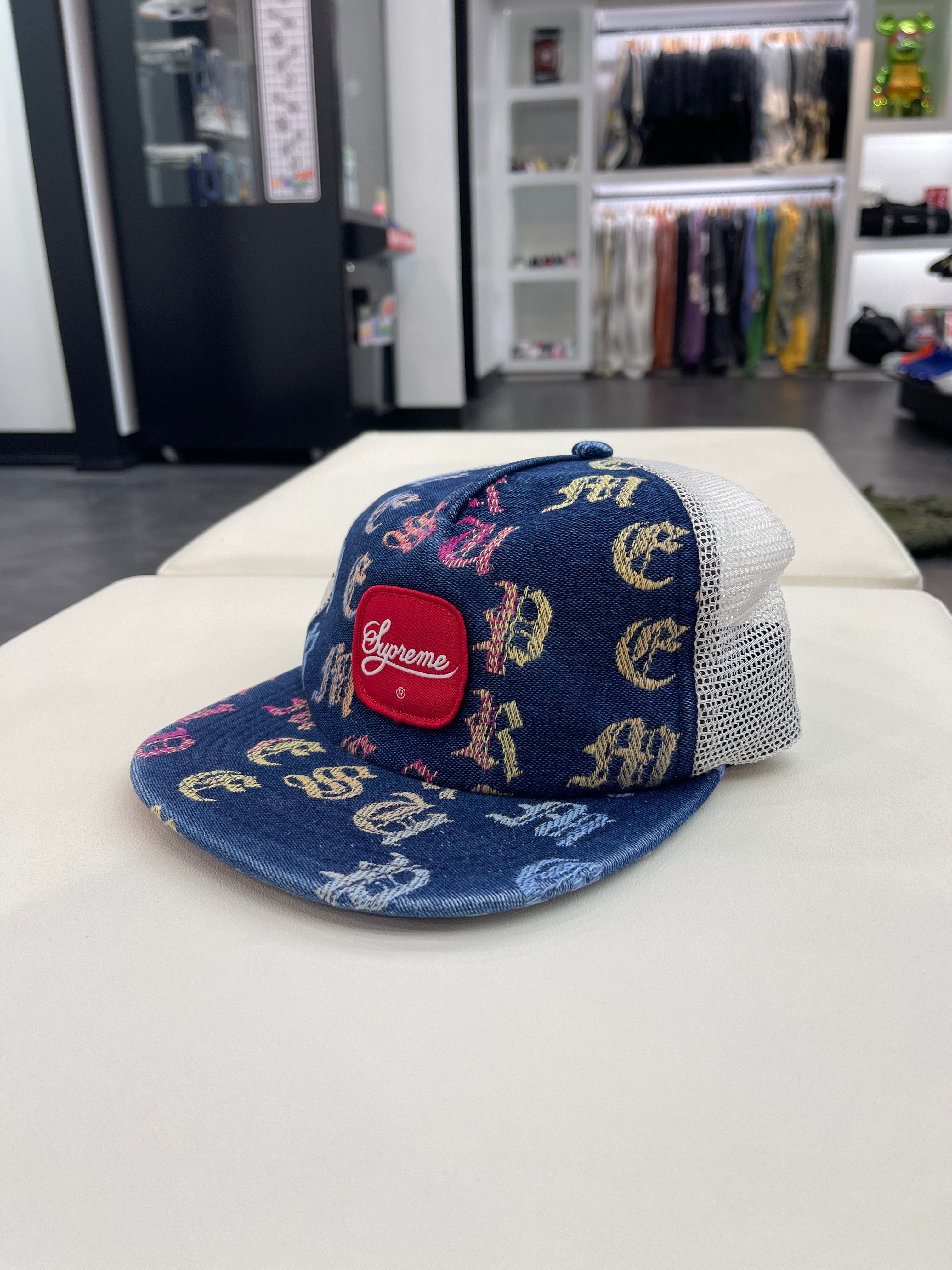 Supreme “Gradient Jacquard Denim Hat”