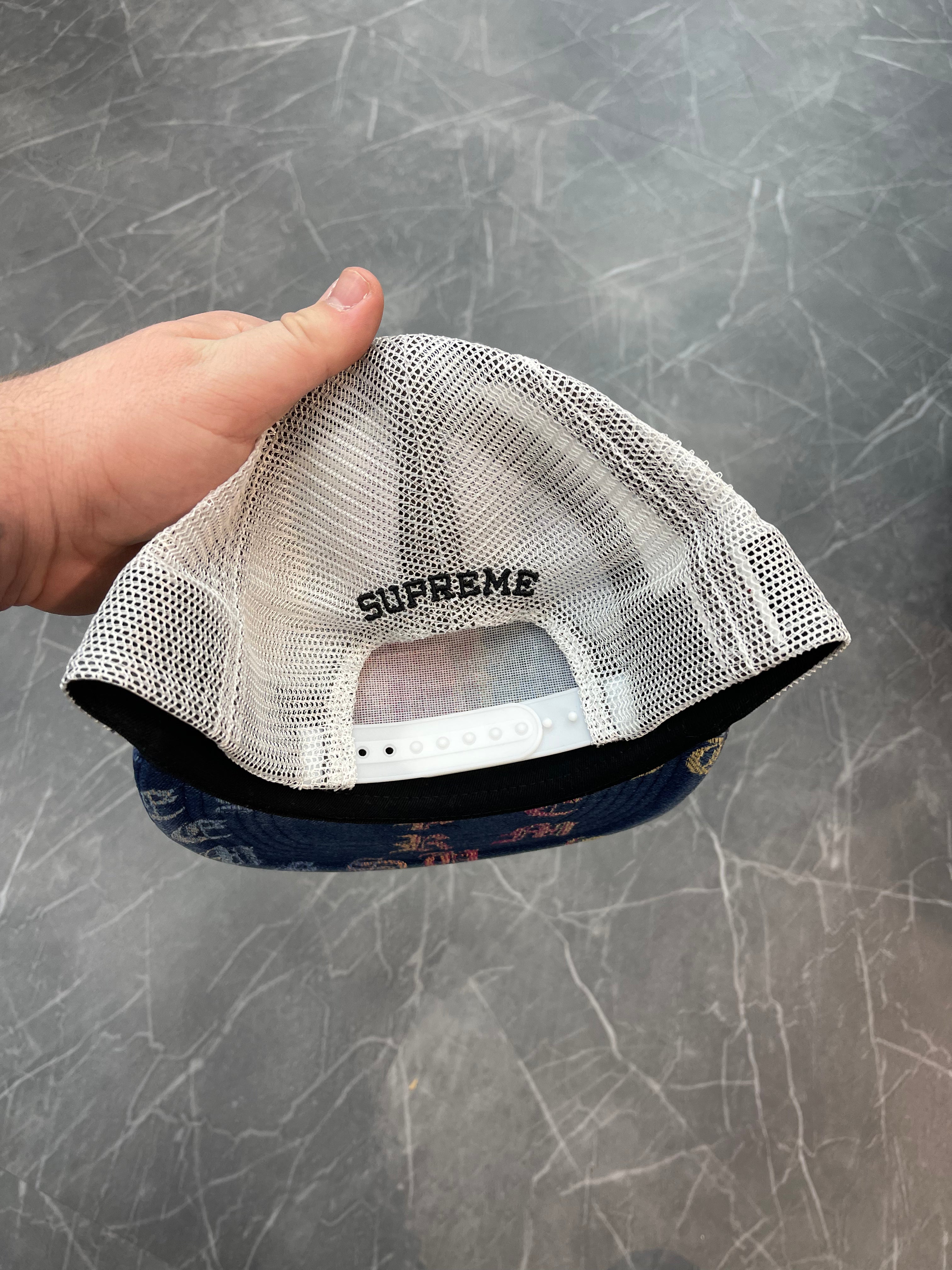Supreme “Gradient Jacquard Denim Hat”