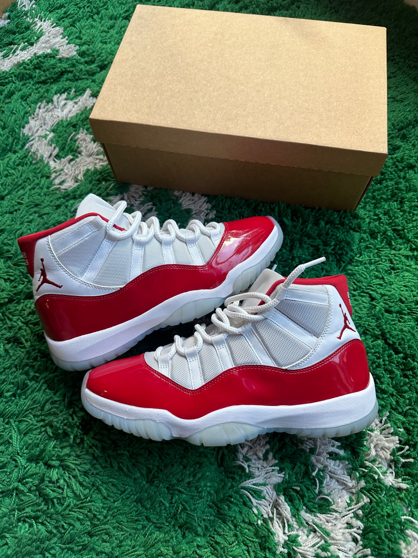 Jordan 11 “Cherry”