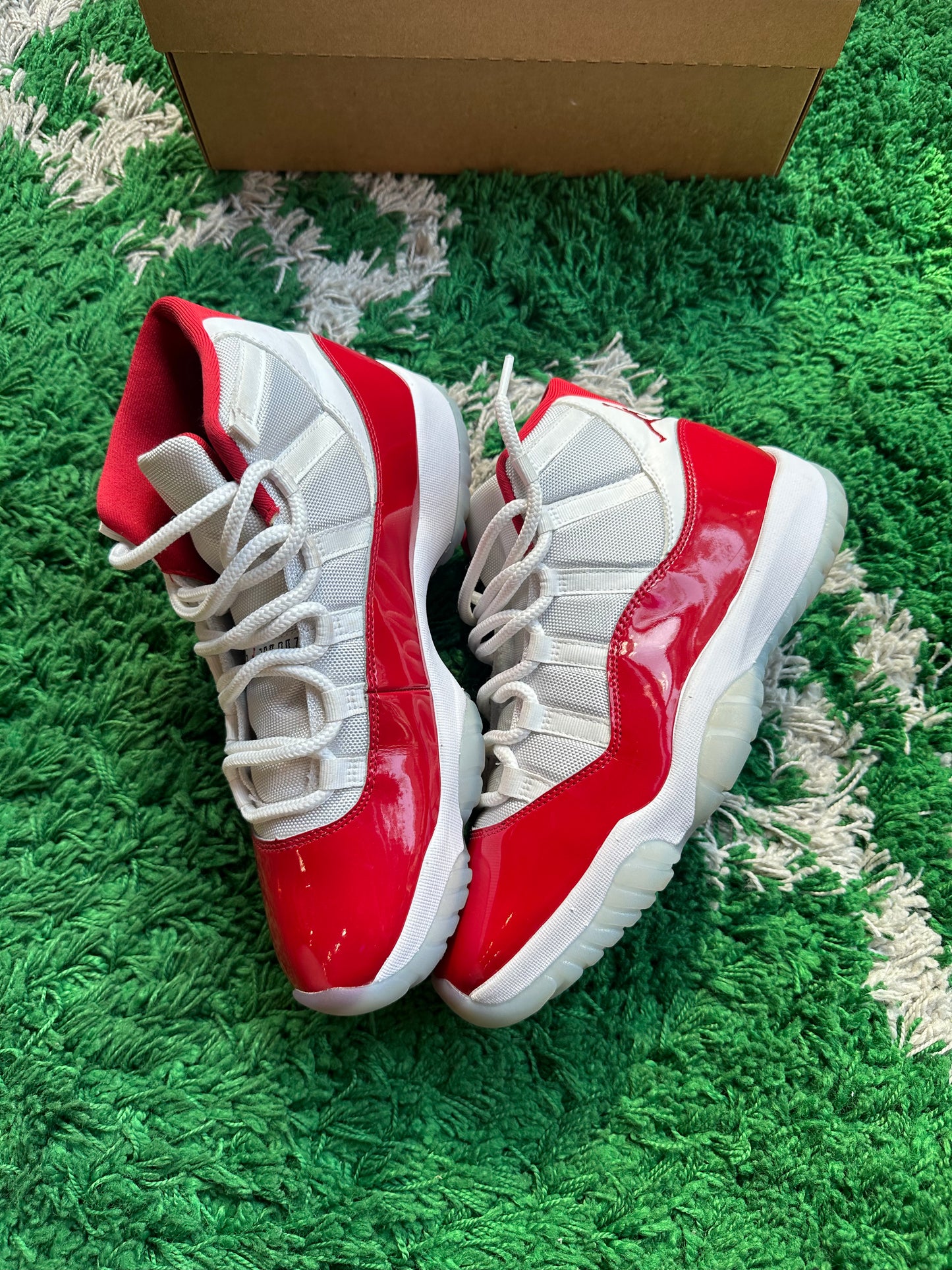 Jordan 11 “Cherry”