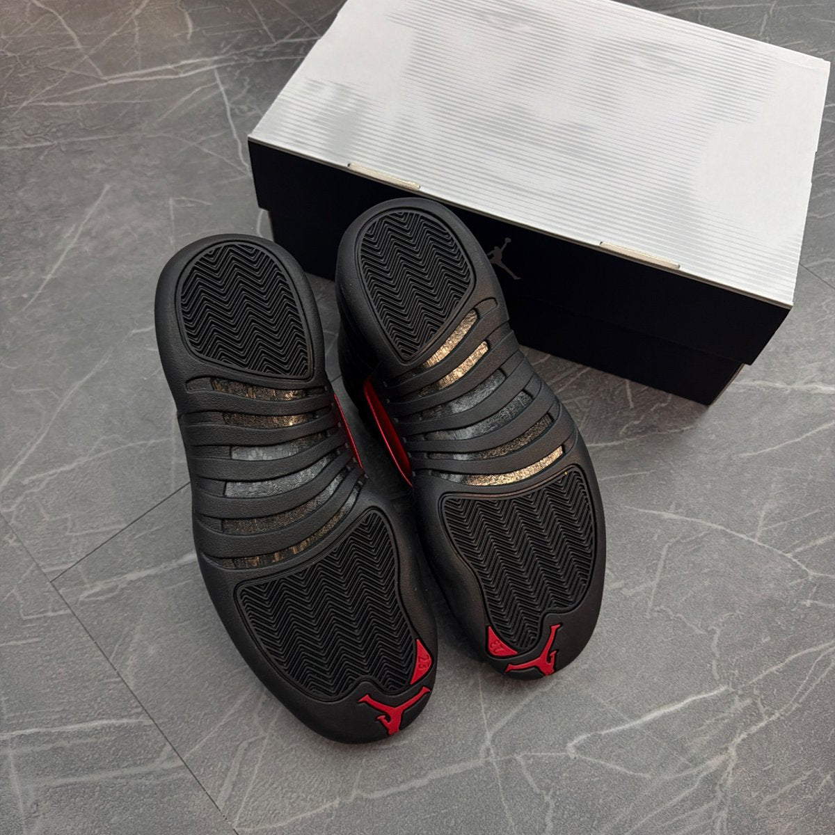 Jordan 12 Retro Bloodline - Image 3